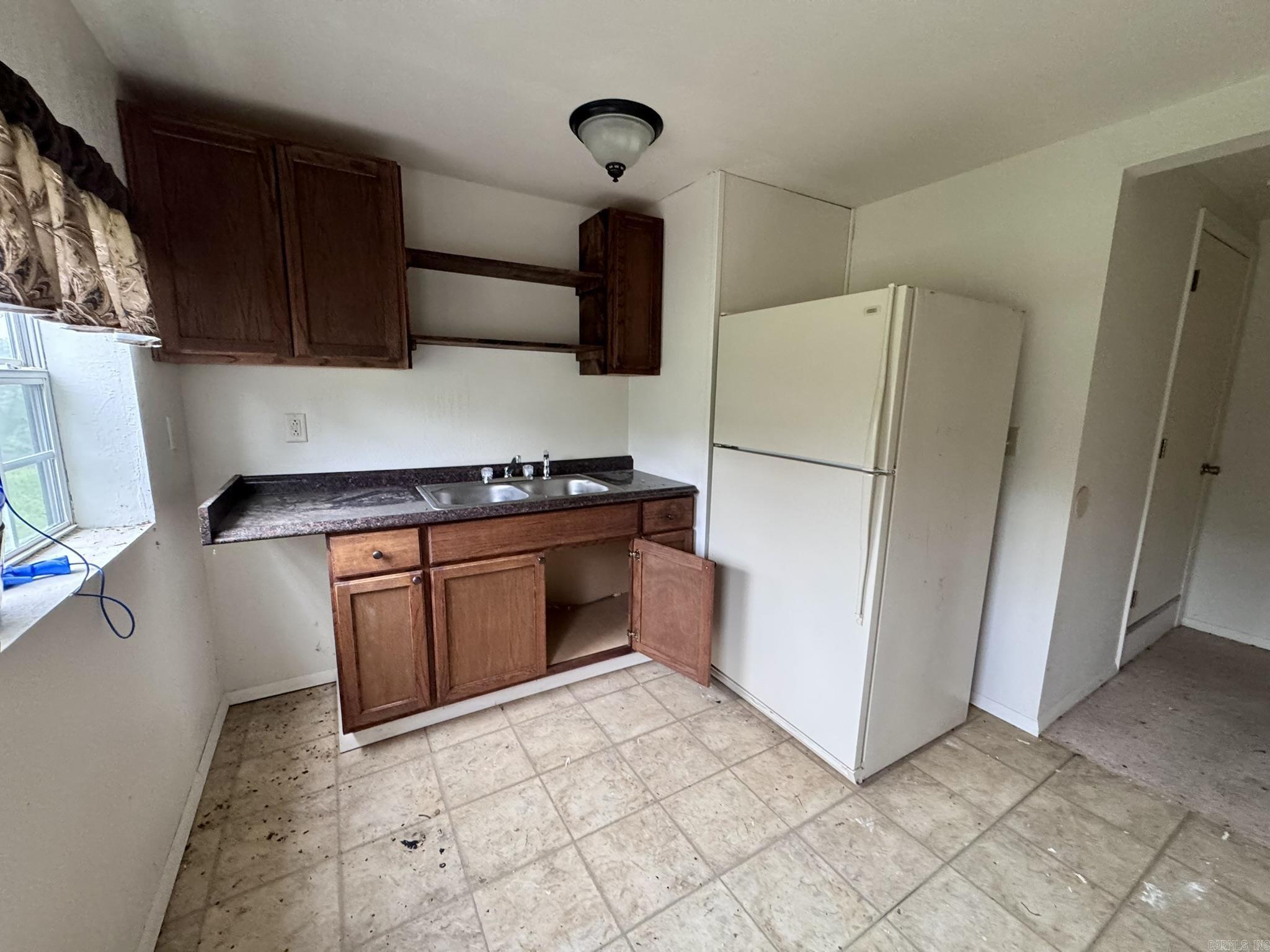 Pine Tree 2nd - Residential