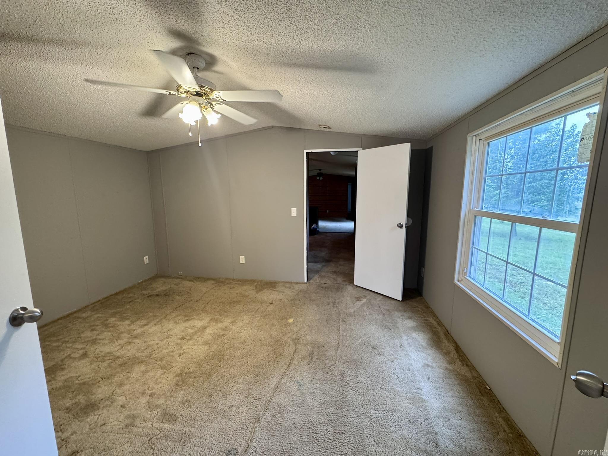 Pine Tree 2nd - Residential