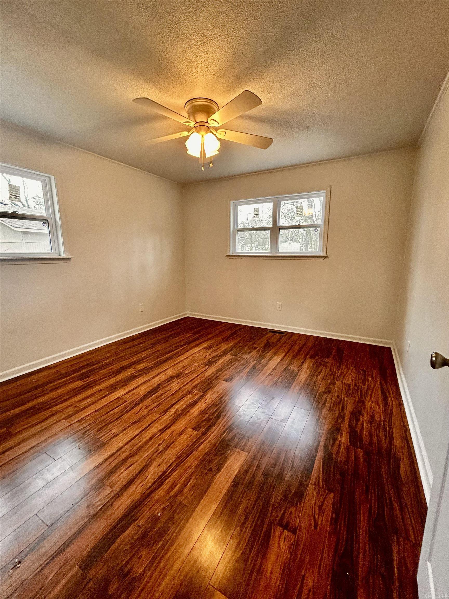 Hamilton Crest - Residential