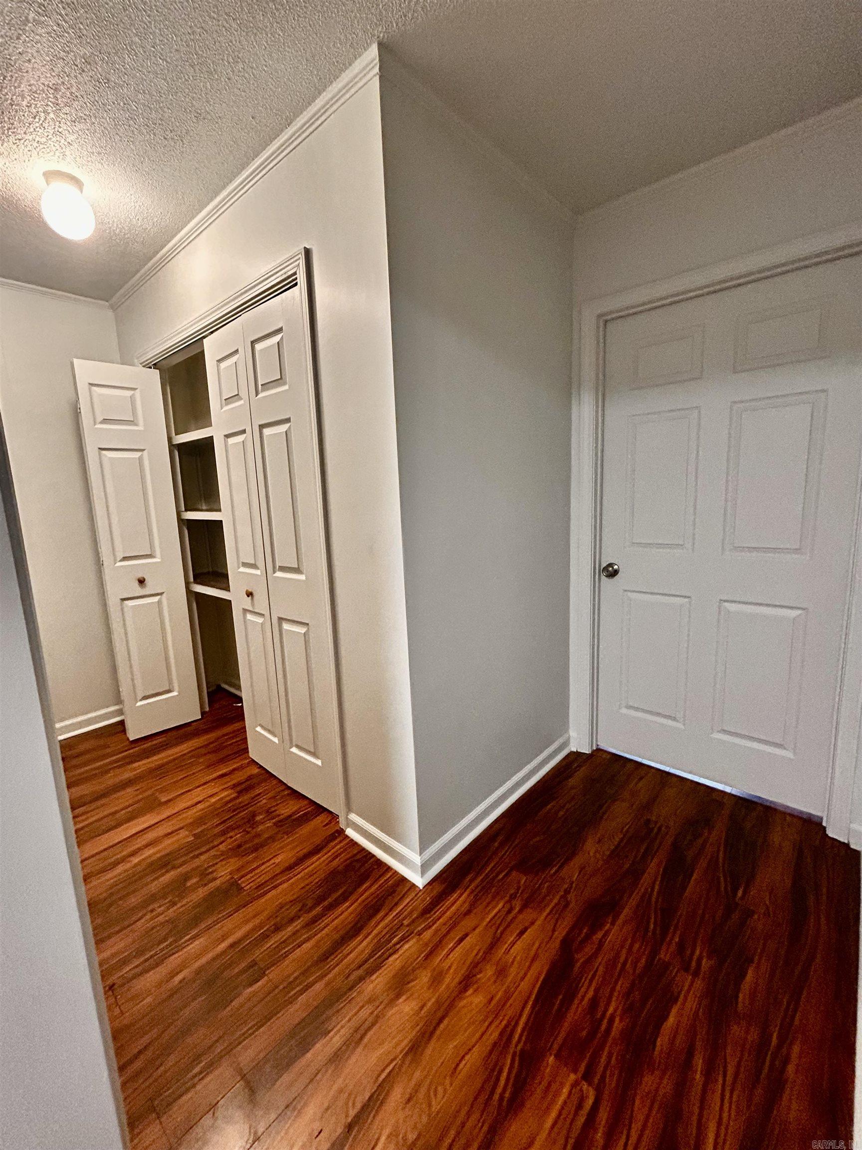 Hamilton Crest - Residential