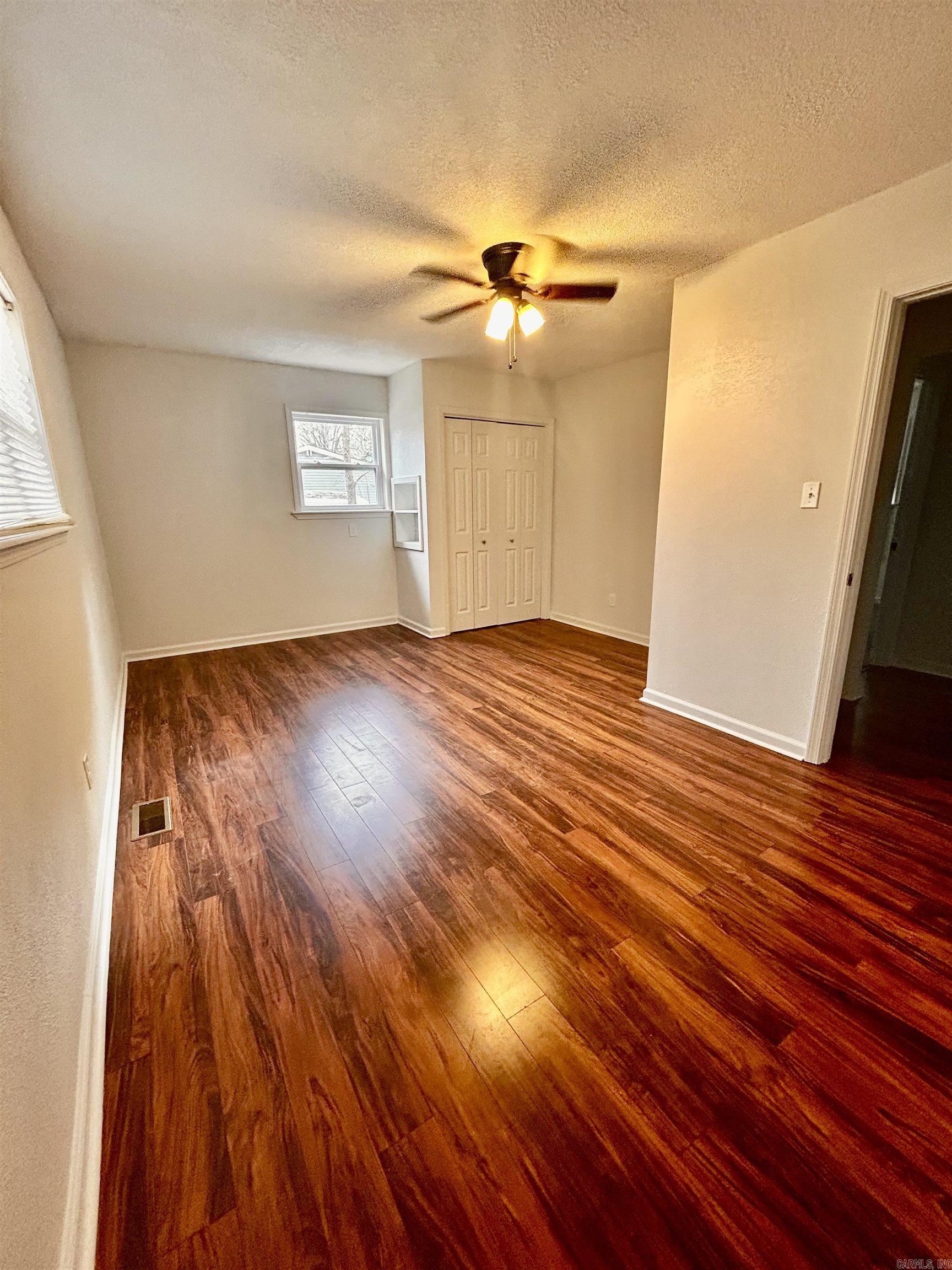 Hamilton Crest - Residential