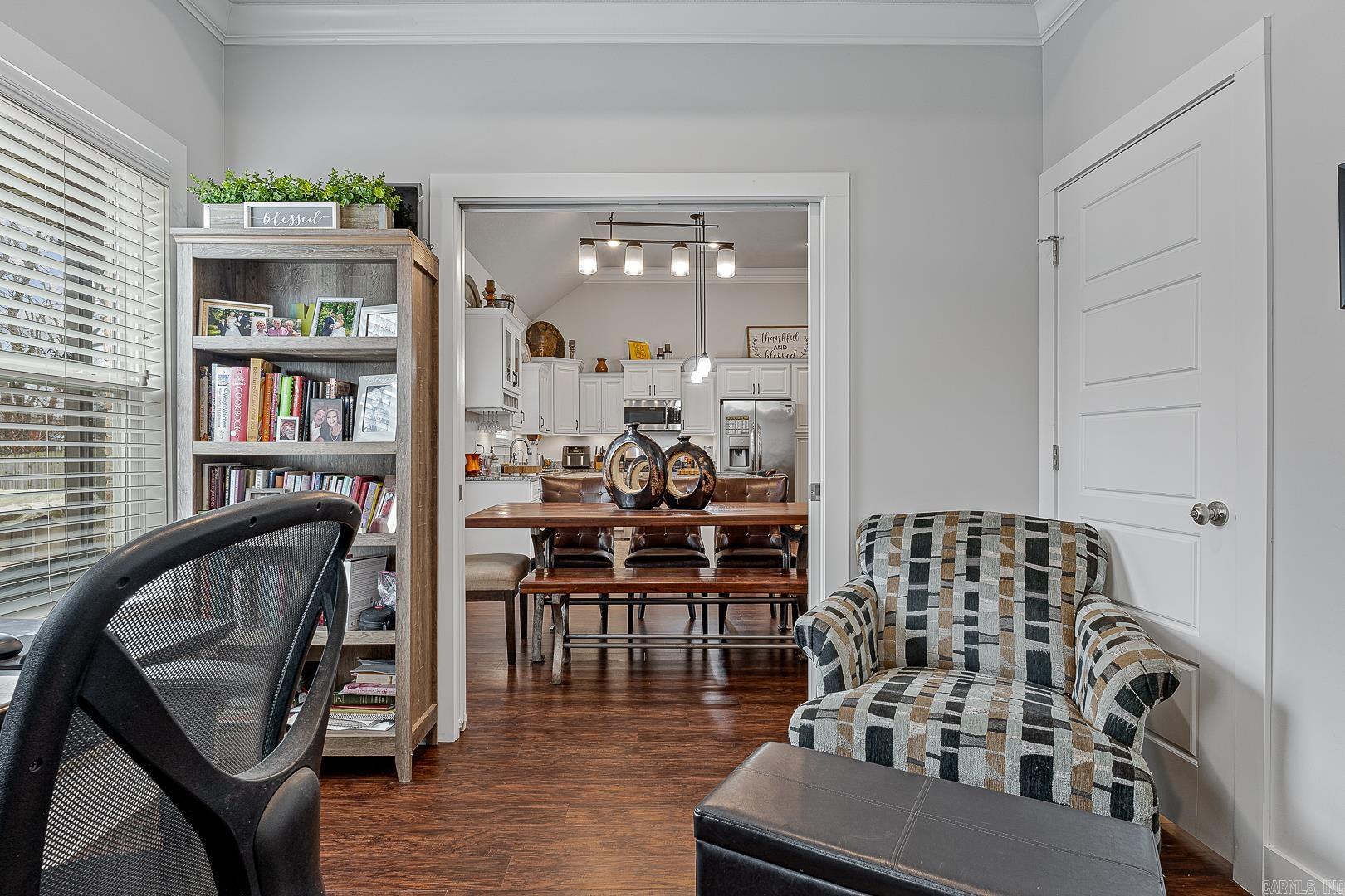 CYPRESS POINT - Residential