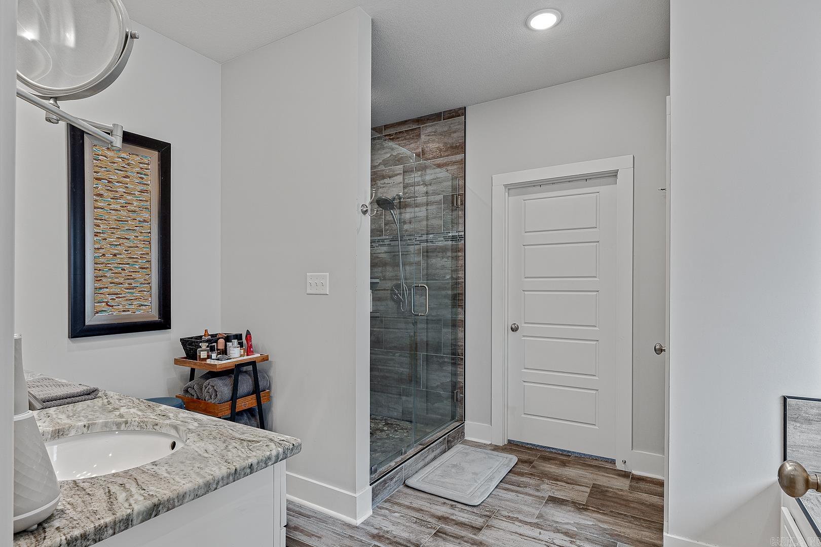 CYPRESS POINT - Residential