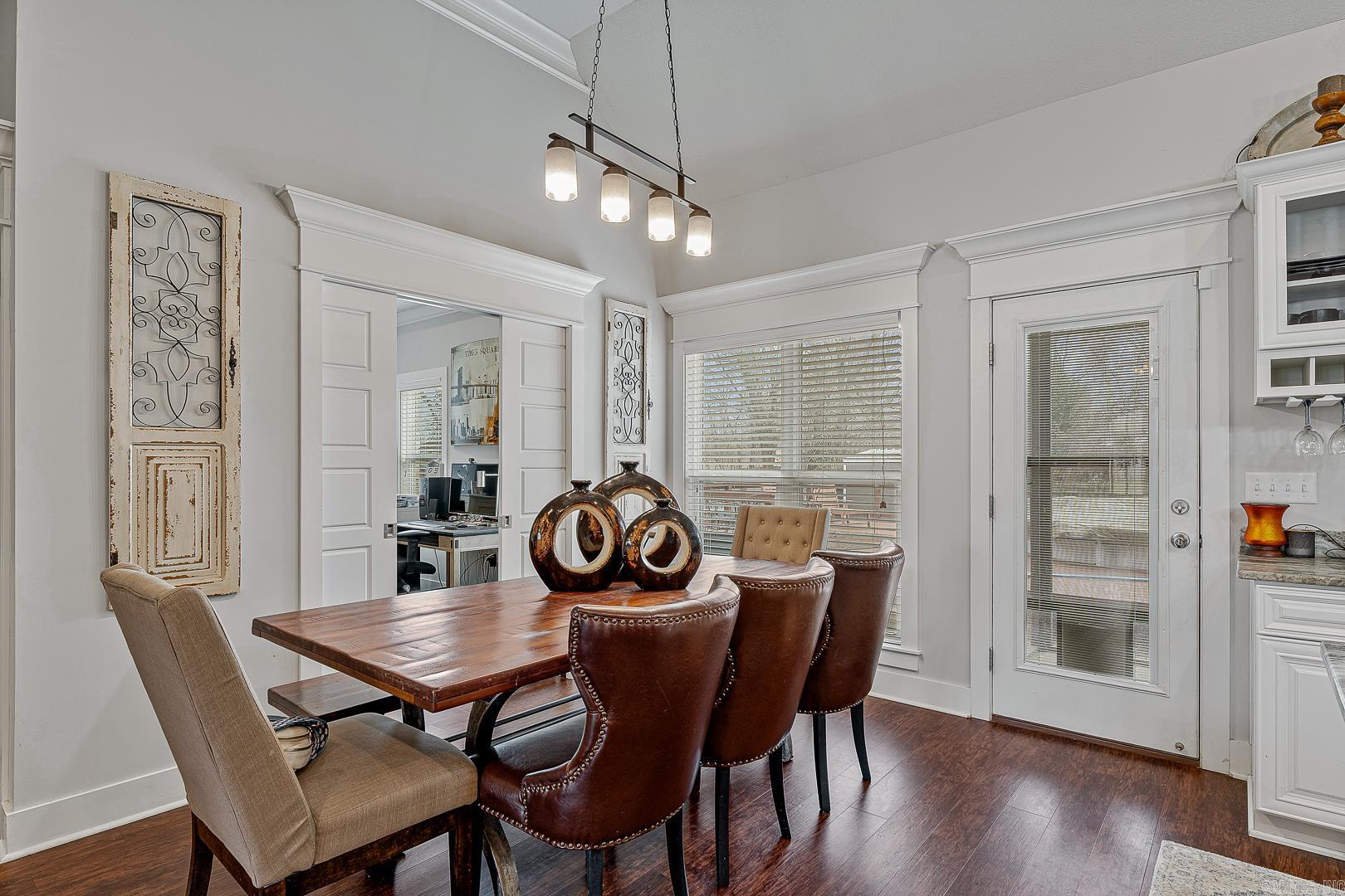 CYPRESS POINT - Residential