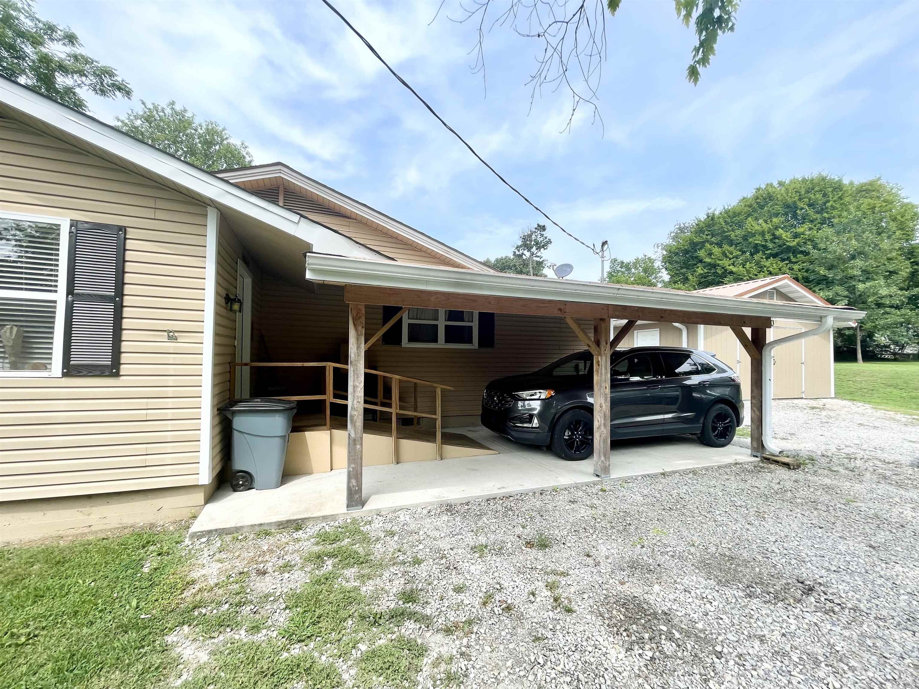 Metes & Bounds - Residential