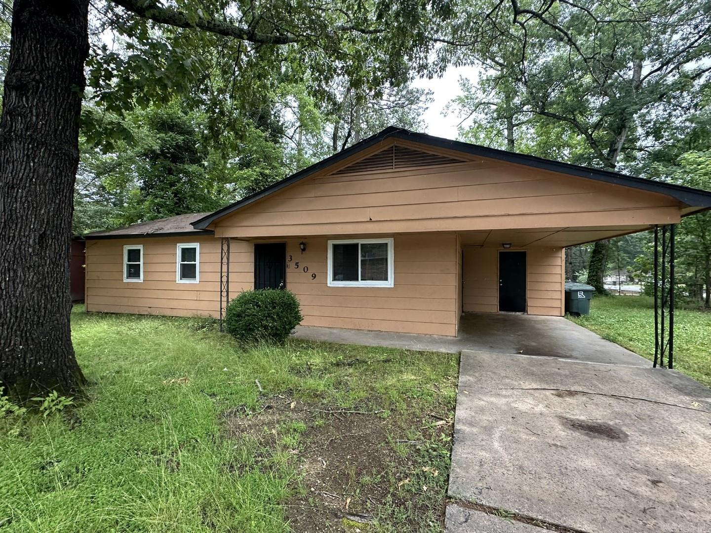 Pine Wood - Residential