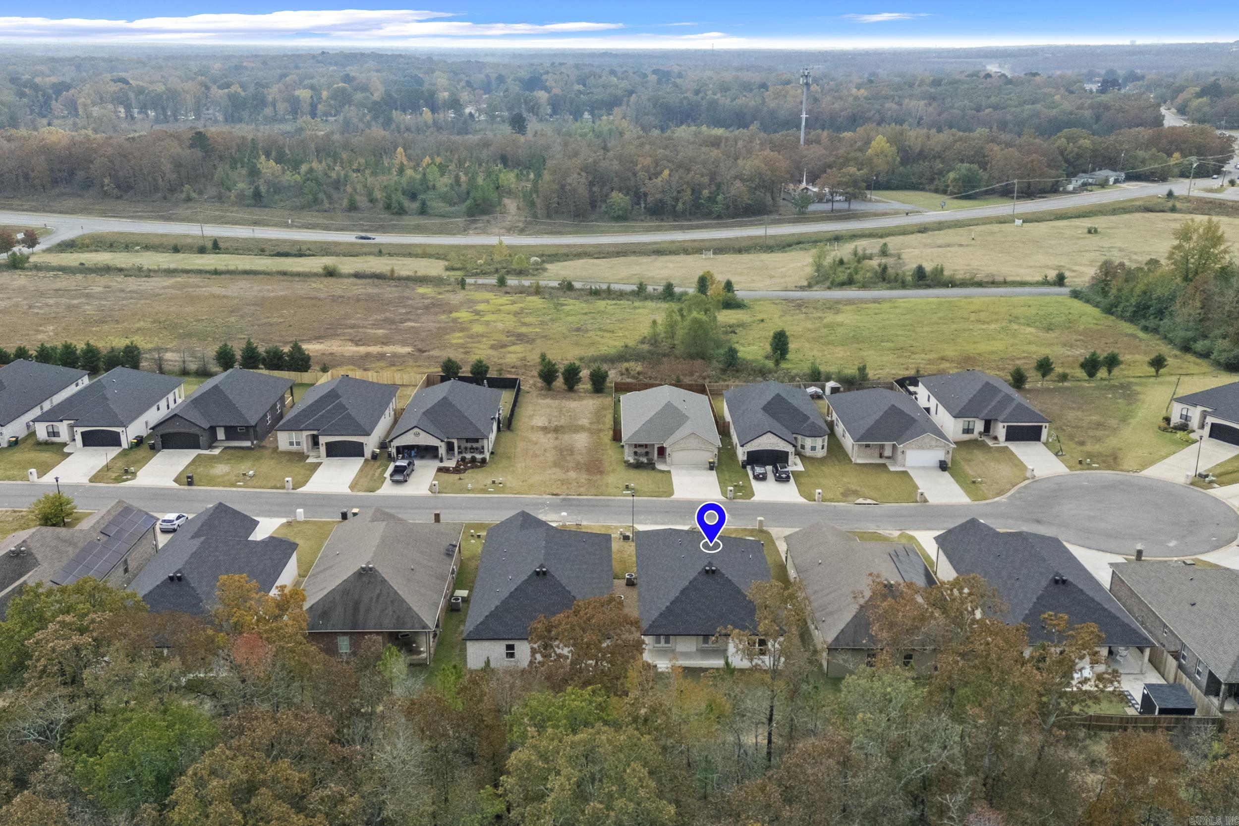 WANDERING RIDGE - Residential