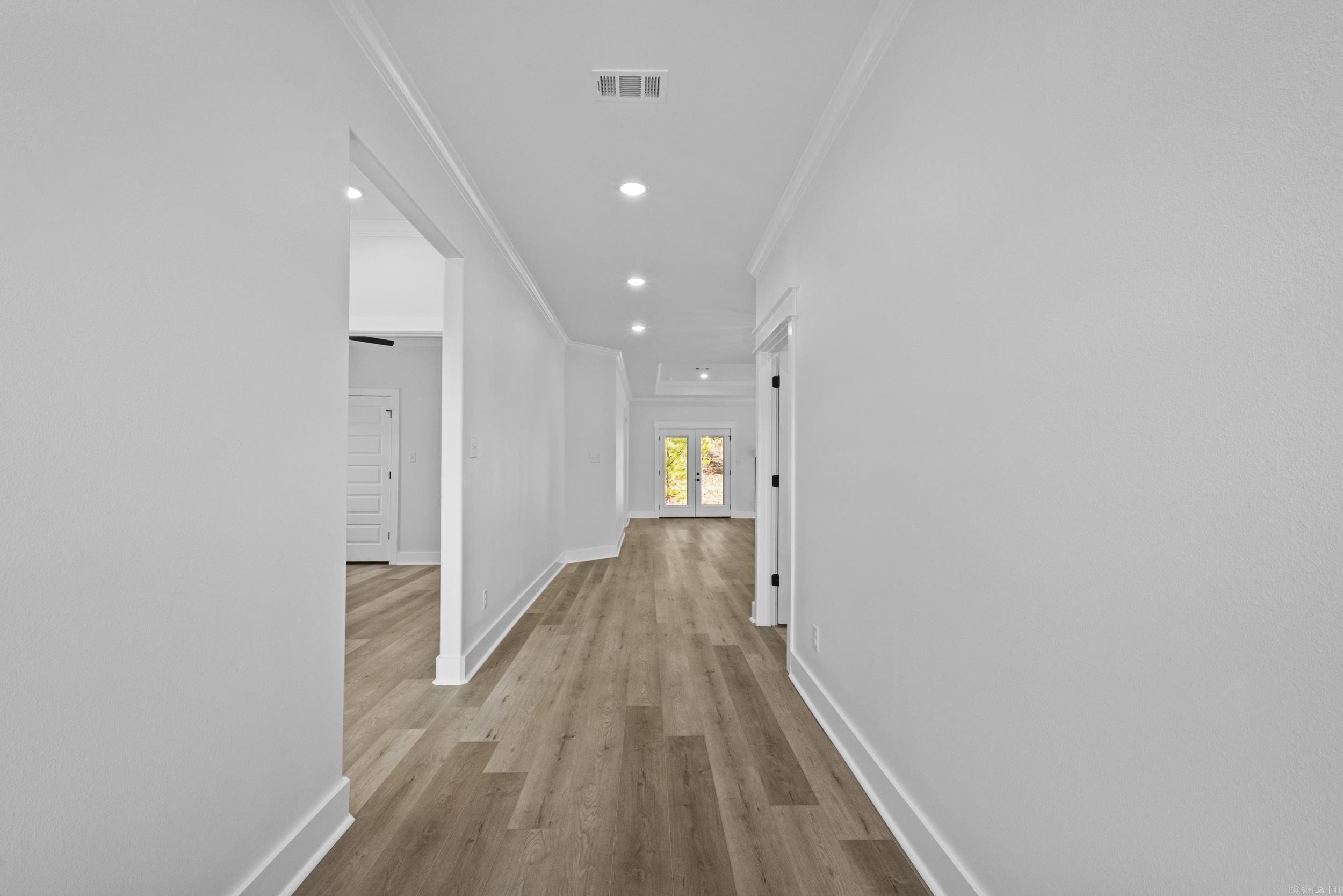 WANDERING RIDGE - Residential