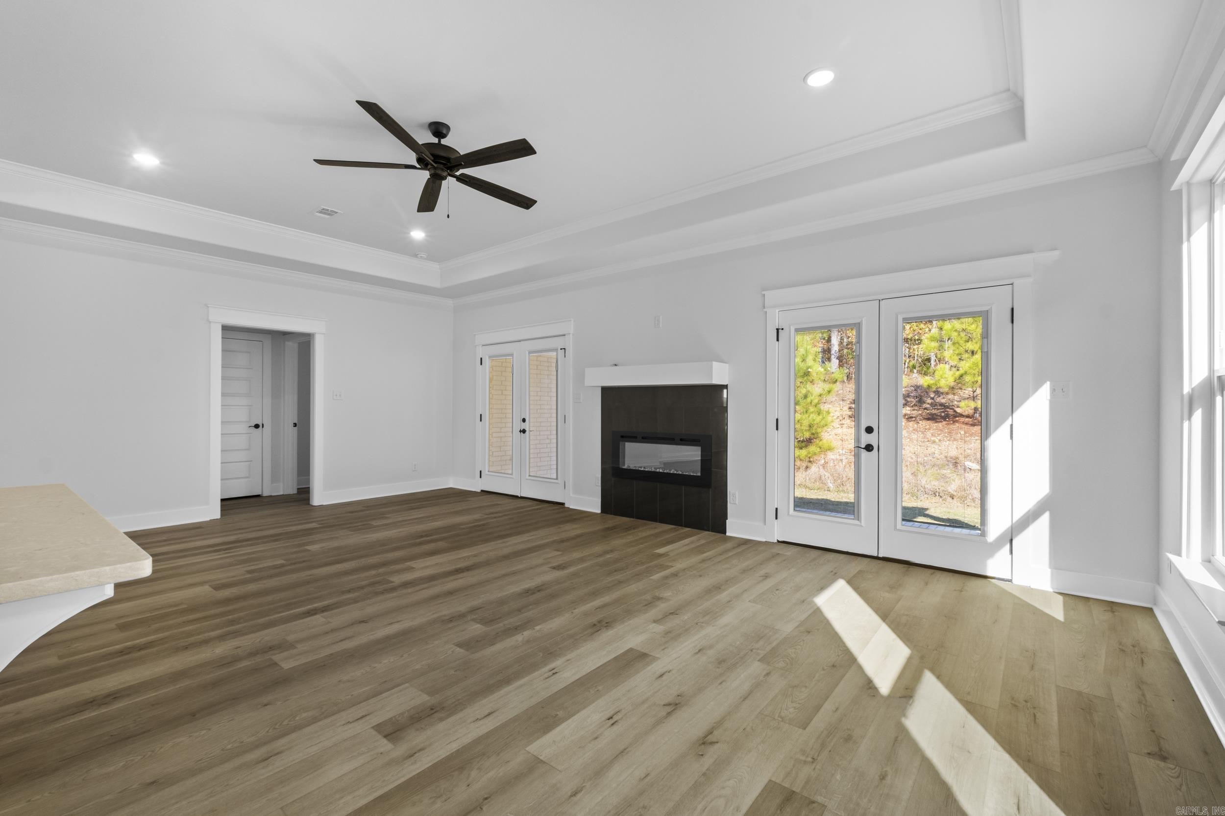 WANDERING RIDGE - Residential