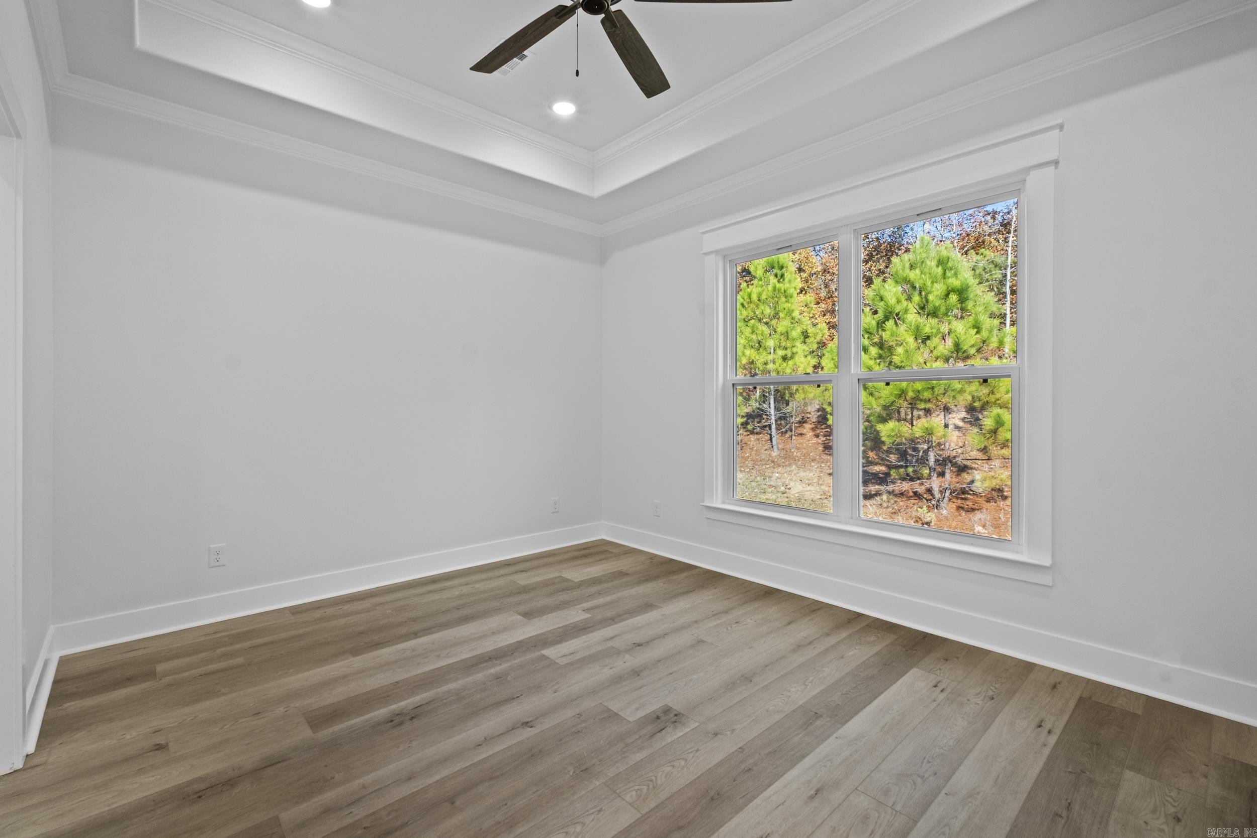 WANDERING RIDGE - Residential