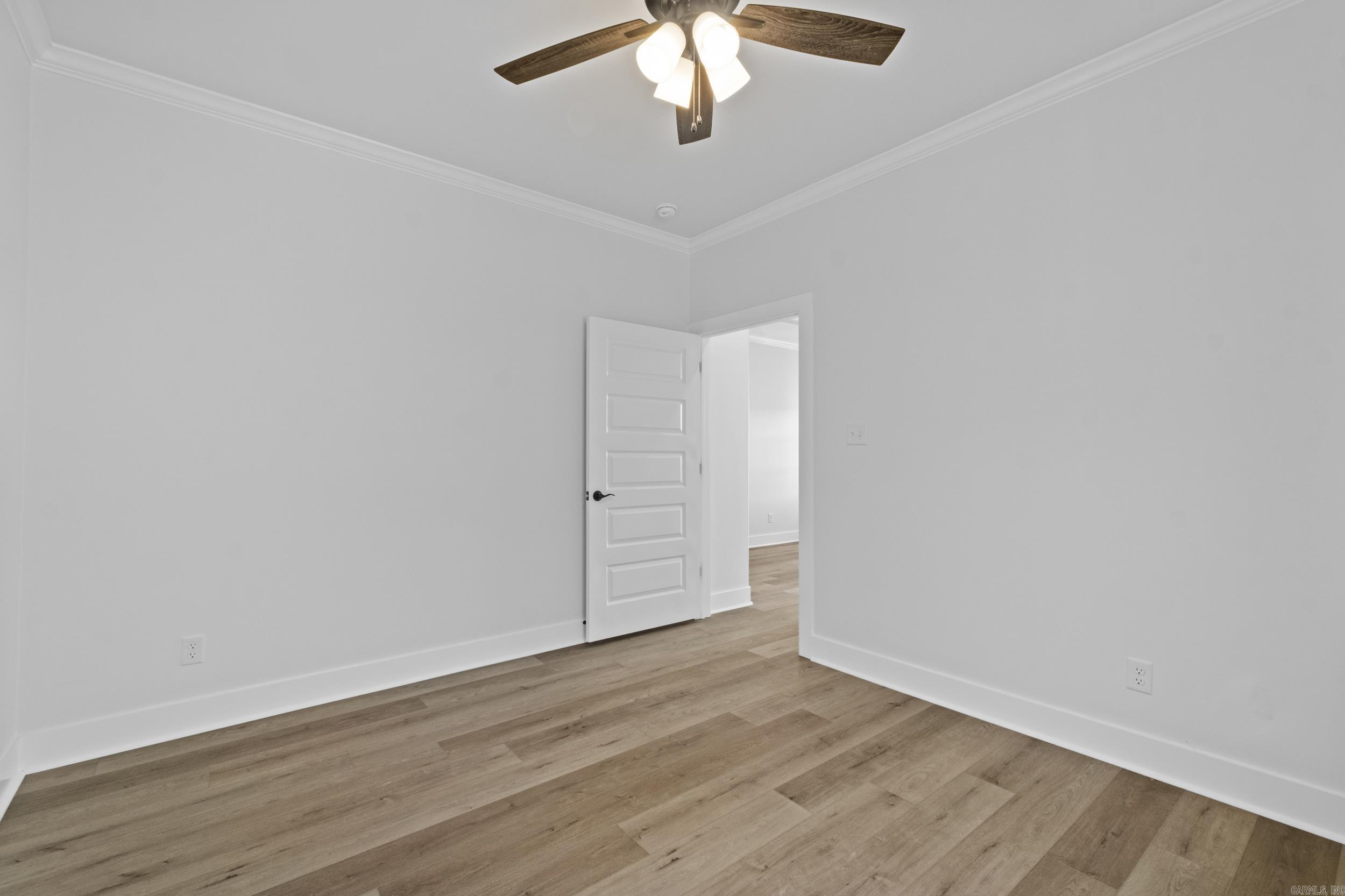 WANDERING RIDGE - Residential