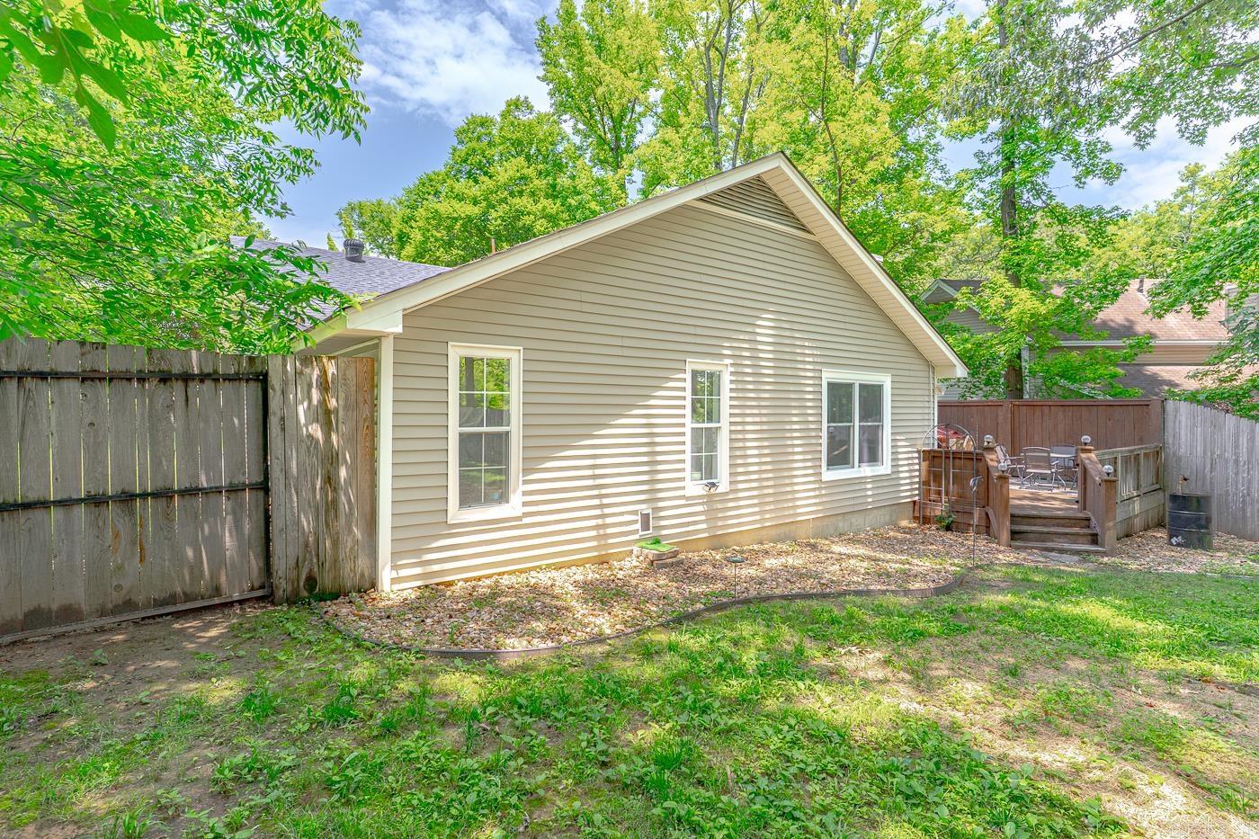 HUNTERS RUN - Residential