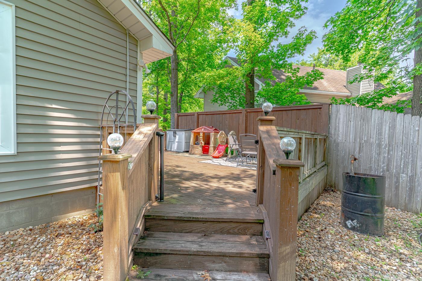 HUNTERS RUN - Residential