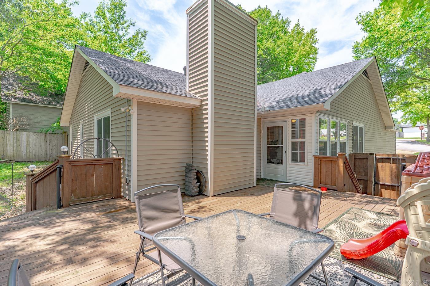 HUNTERS RUN - Residential