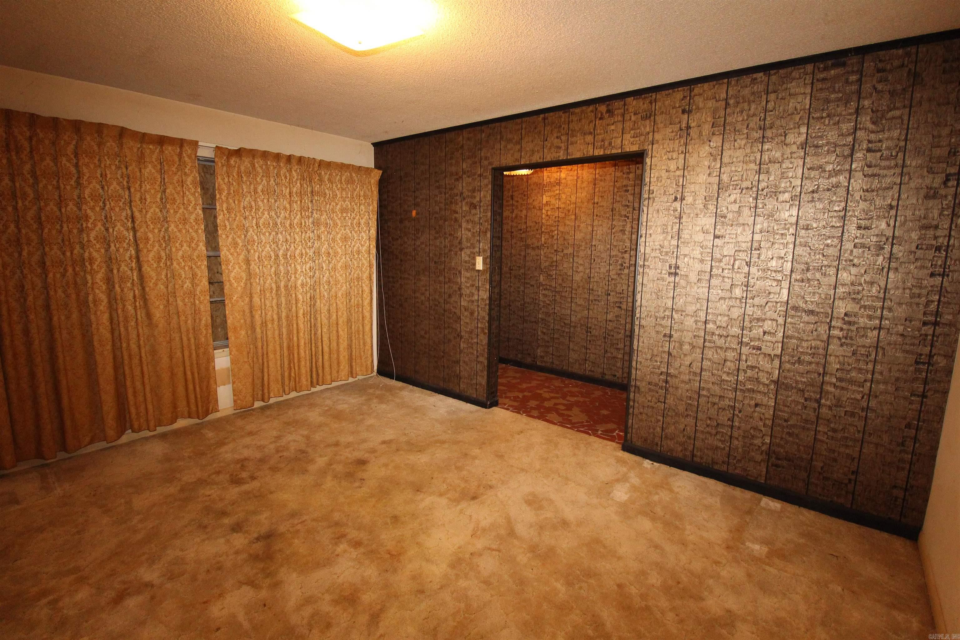 PINE GROVE NORTH ADDN - Residential