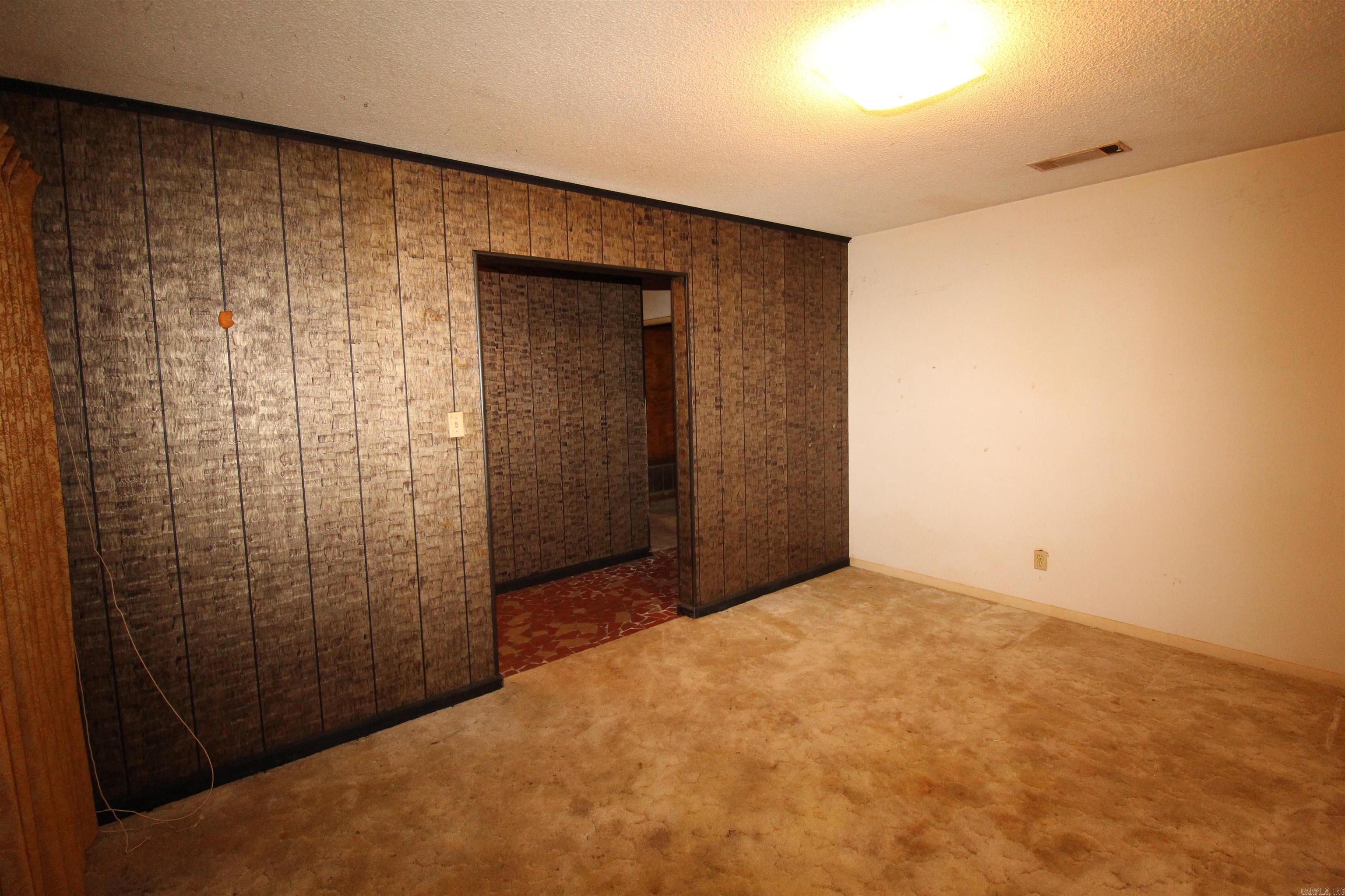 PINE GROVE NORTH ADDN - Residential