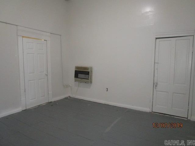 10-2N-13 - Residential Lease