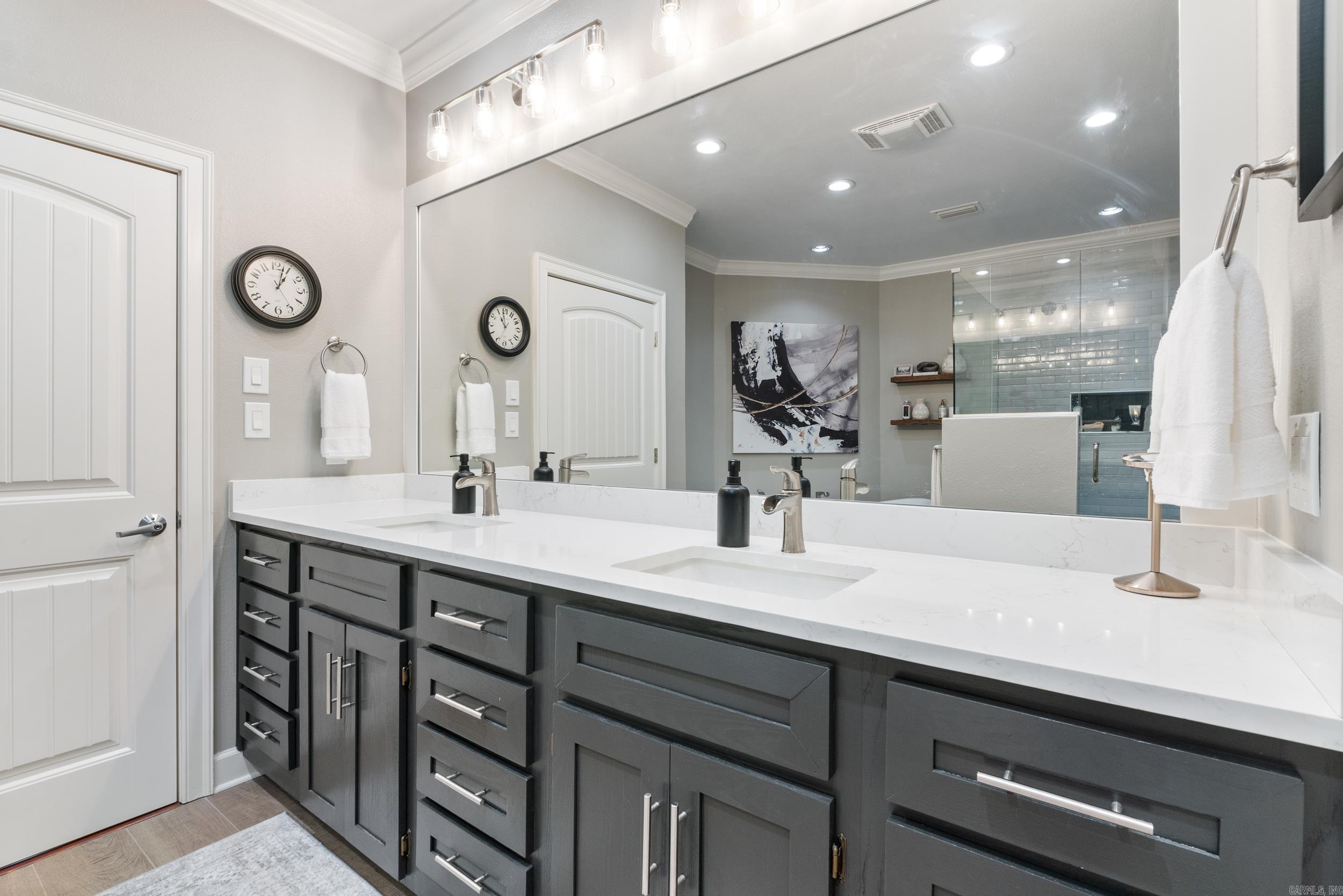 MEADOW RIDGE ESTATES - Residential