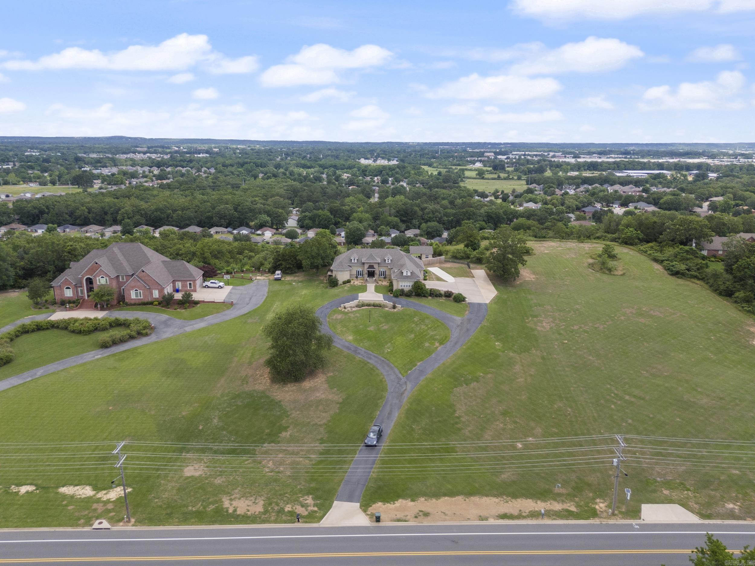 MEADOW RIDGE ESTATES - Residential