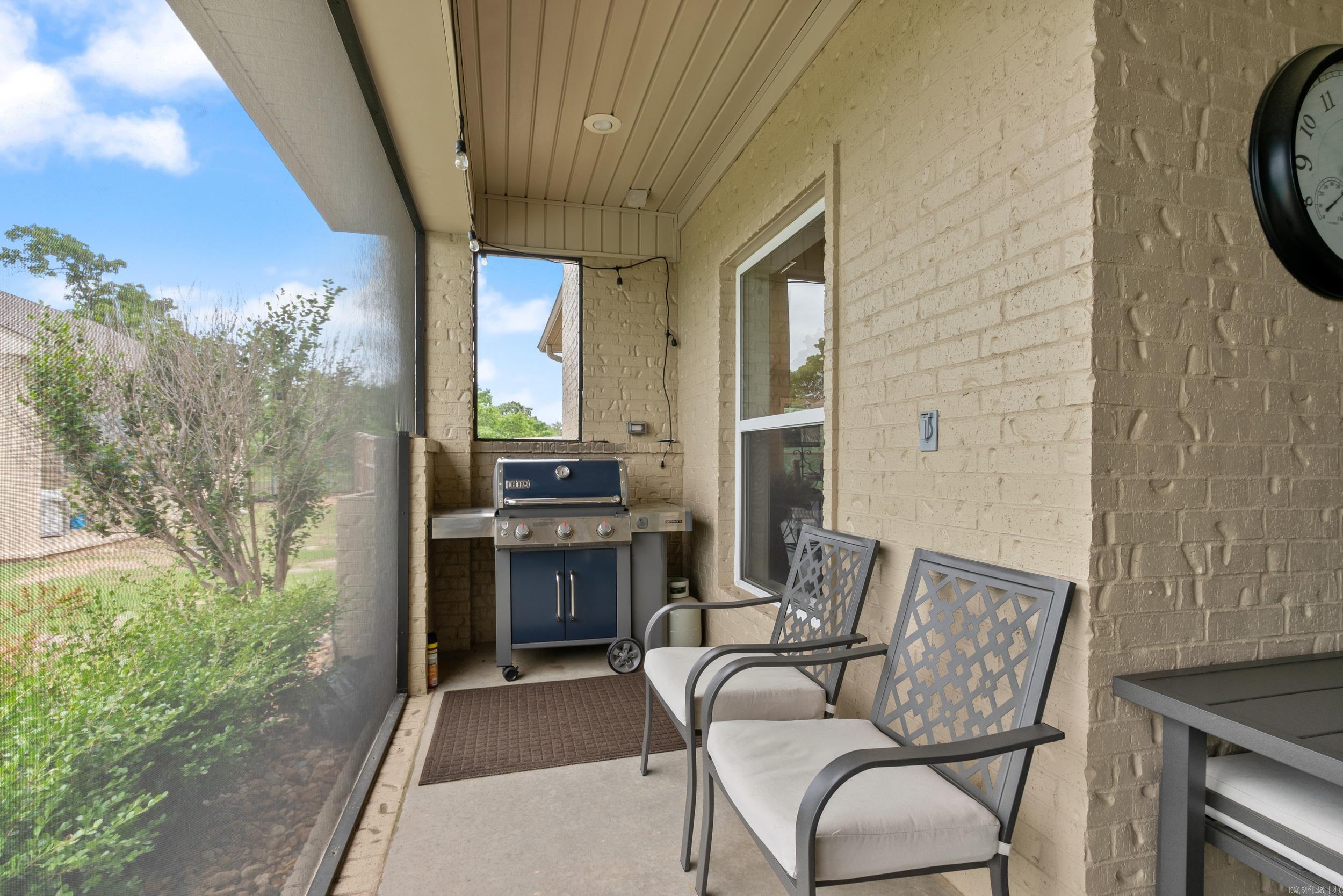 MEADOW RIDGE ESTATES - Residential