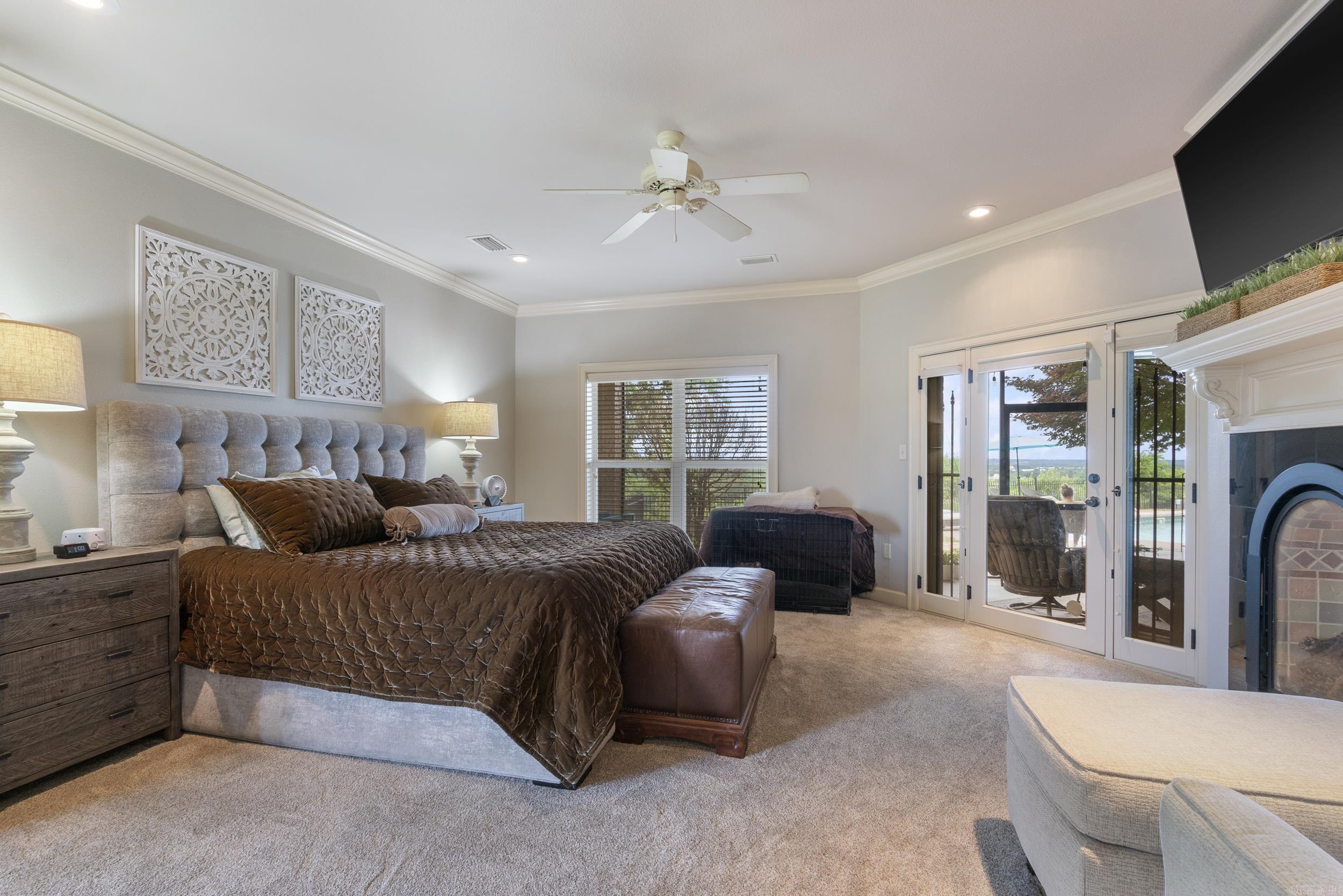 MEADOW RIDGE ESTATES - Residential