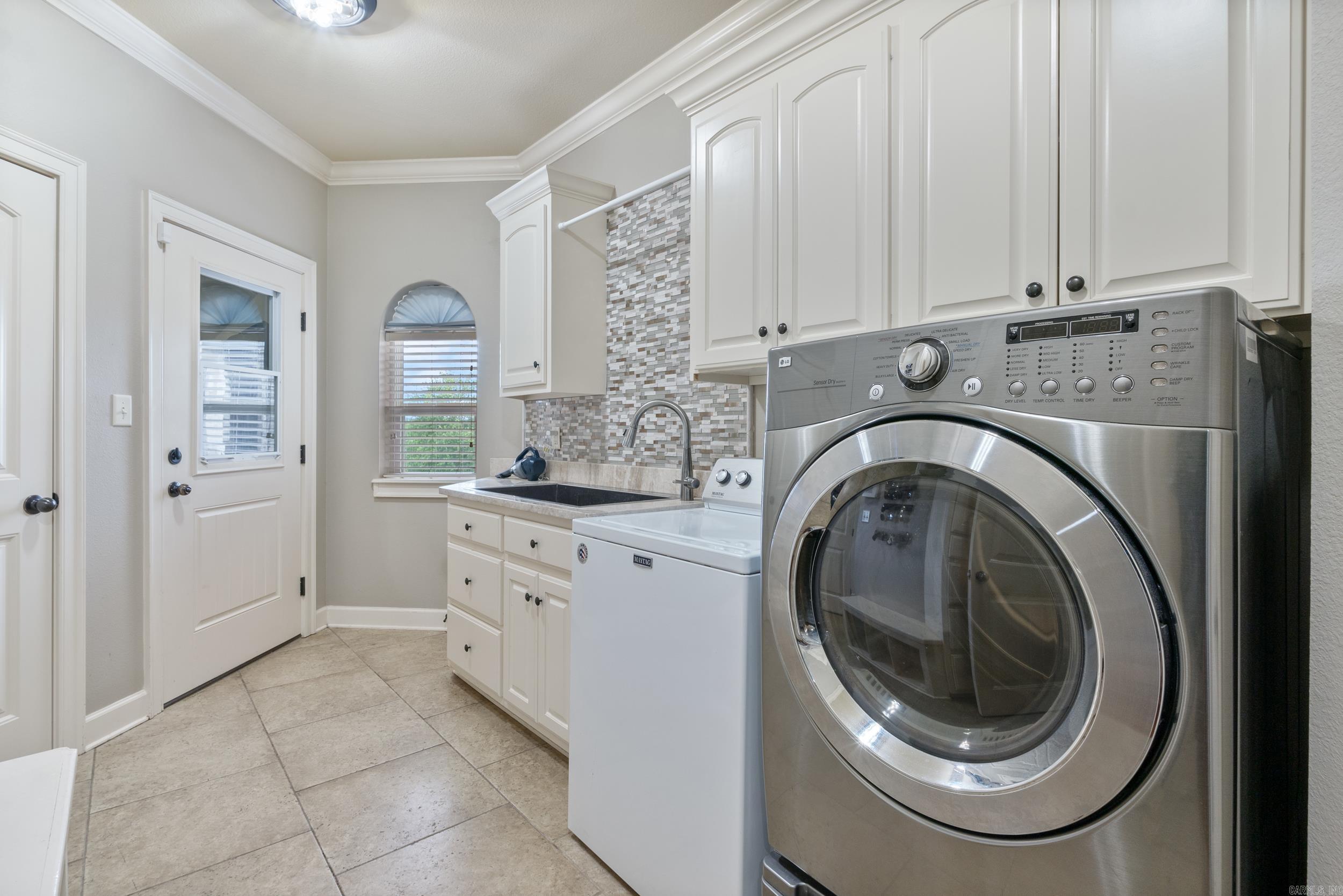 MEADOW RIDGE ESTATES - Residential