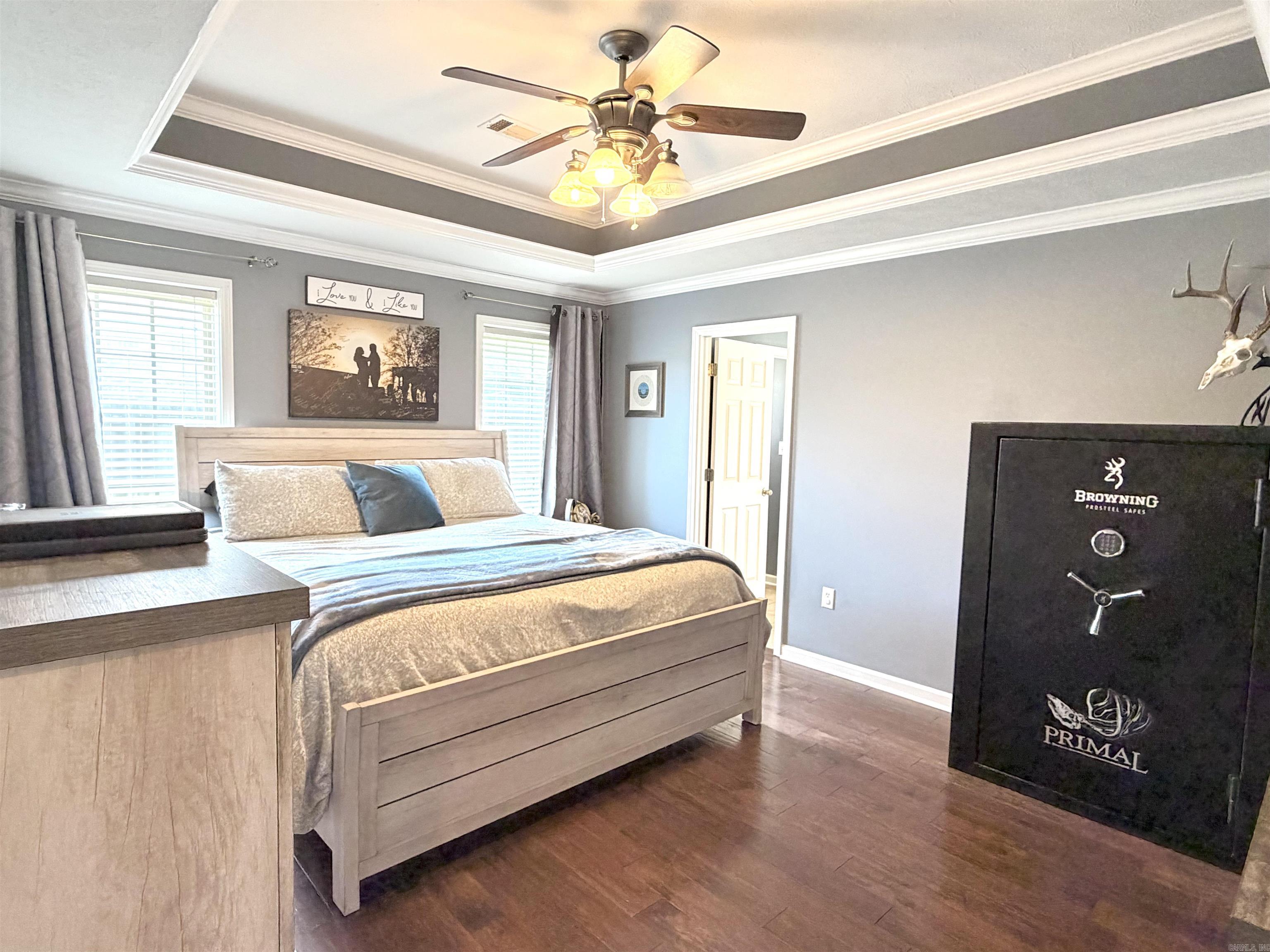 SKYLINE MEADOWS - Residential