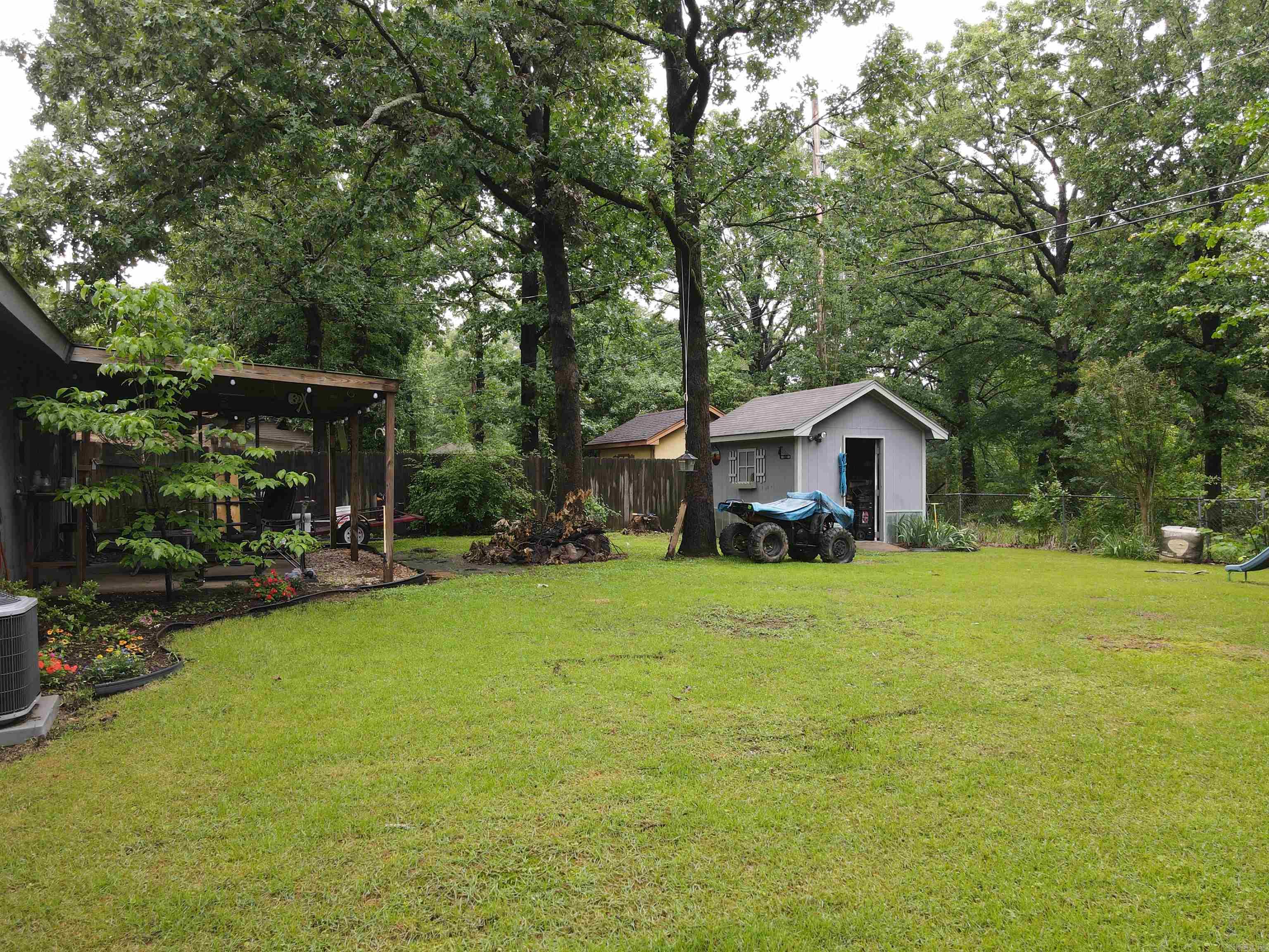 NORTH HILLS MANOR - Residential