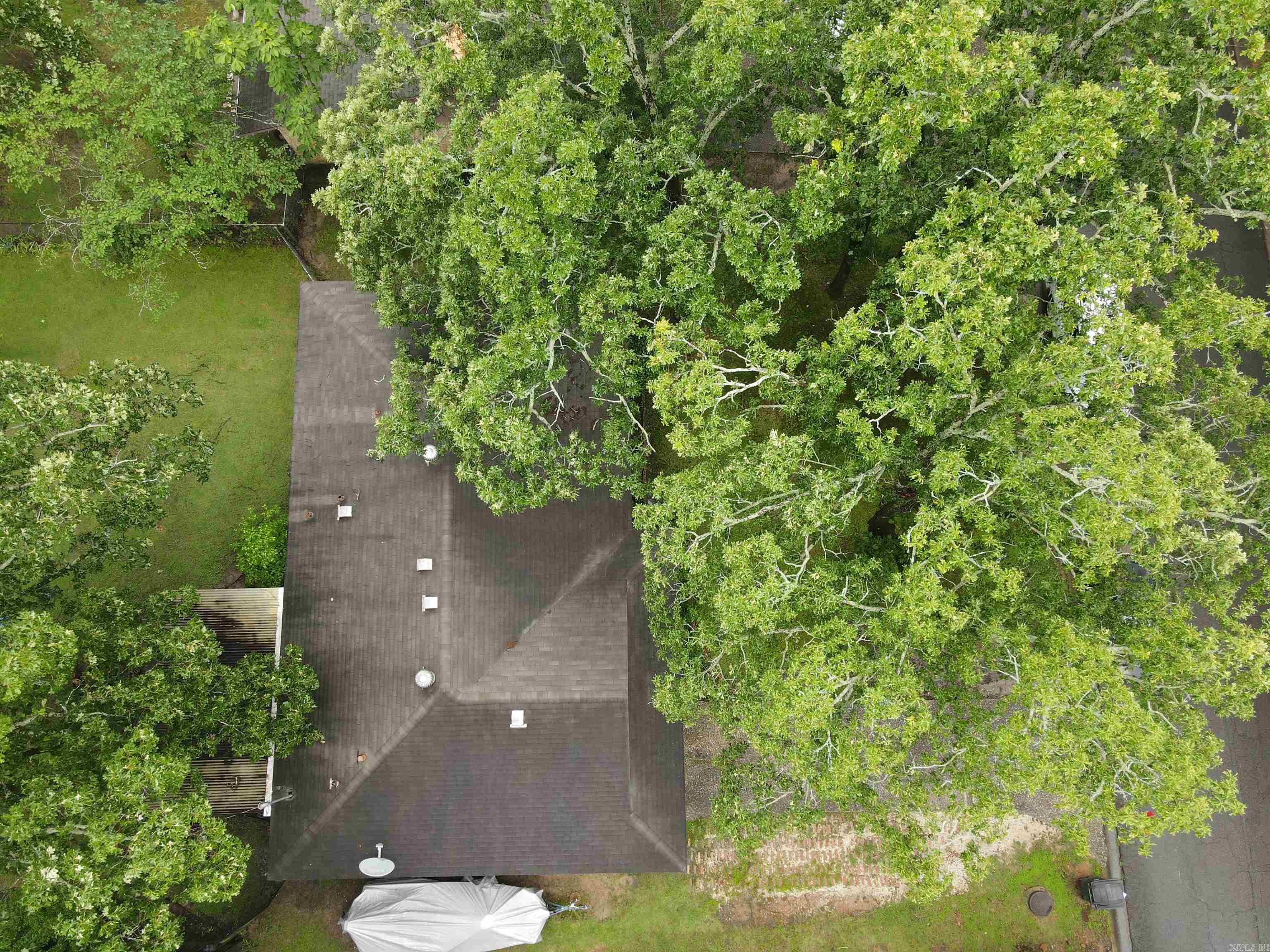 NORTH HILLS MANOR - Residential