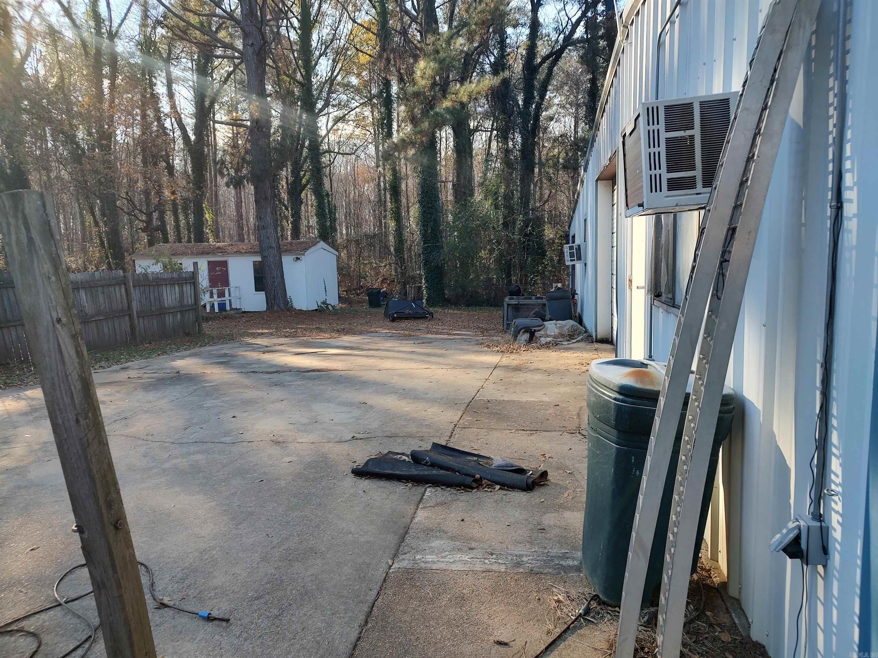 WOMACK - Residential