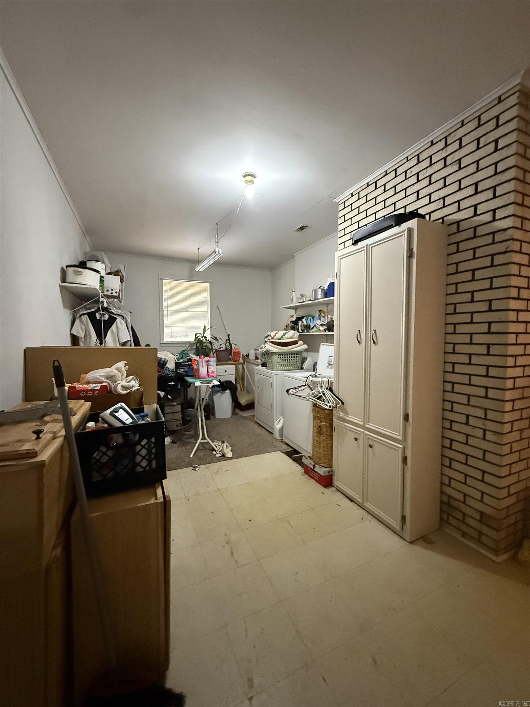 VIEW HILLS - Residential