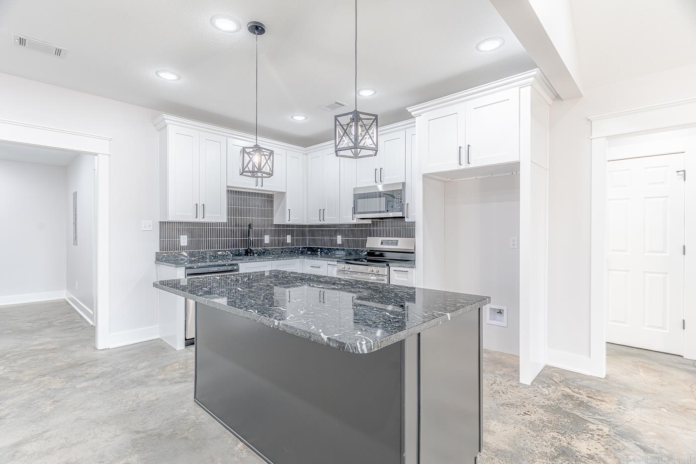 REDWOOD SUBDIVISION CORRECTION P - Residential