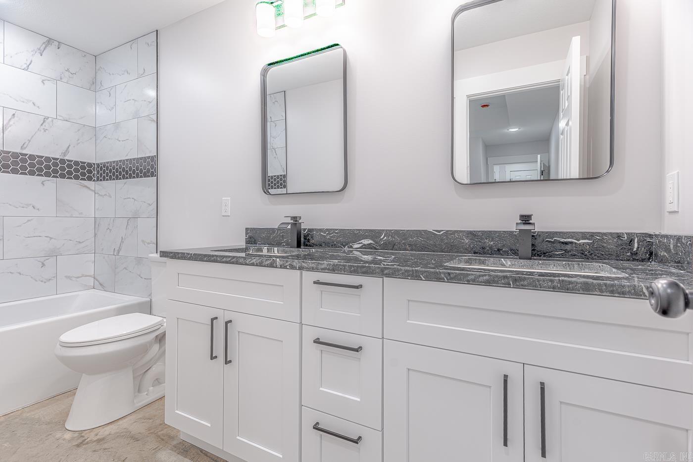 REDWOOD SUBDIVISION CORRECTION P - Residential