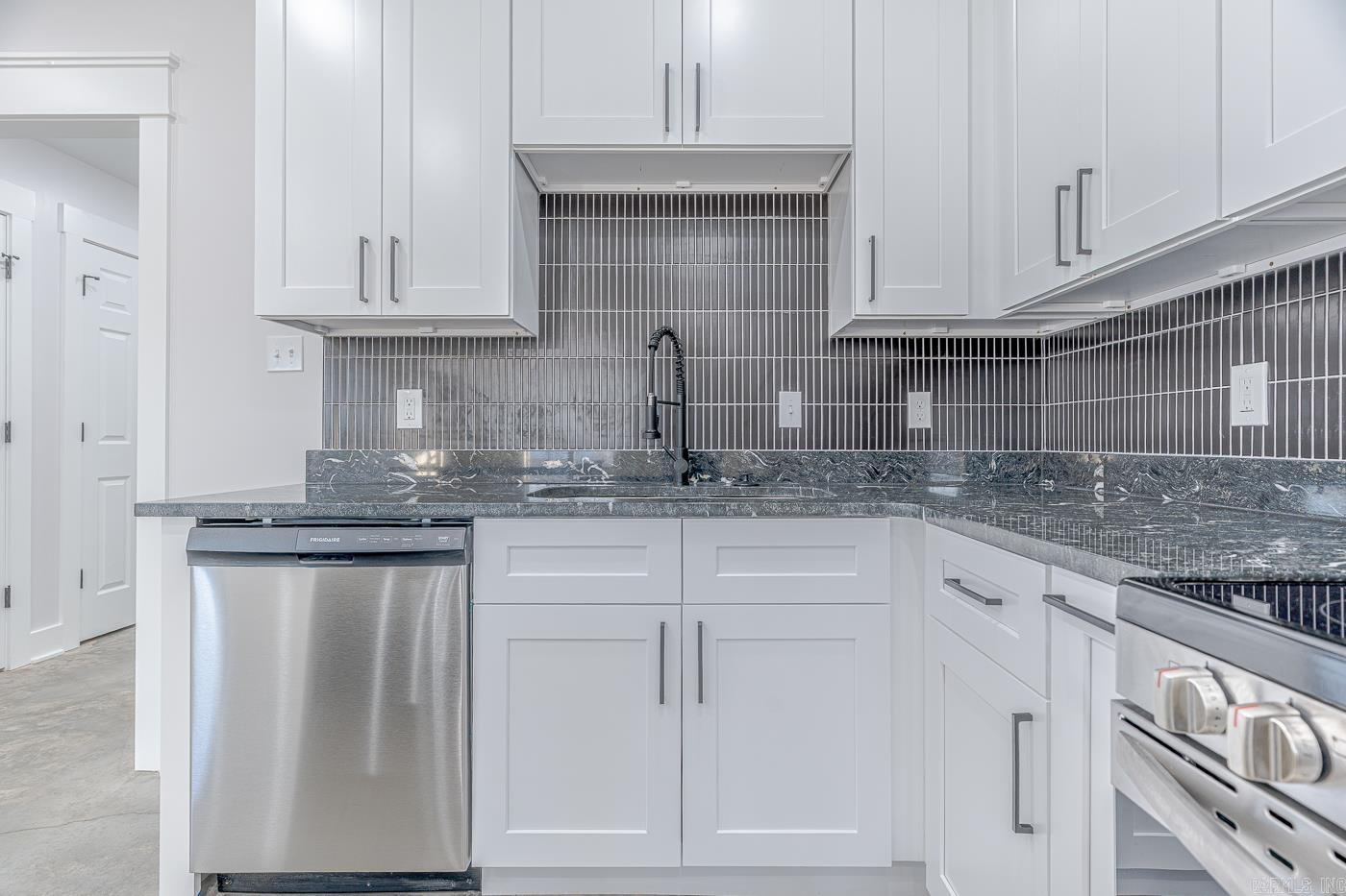 REDWOOD SUBDIVISION CORRECTION P - Residential