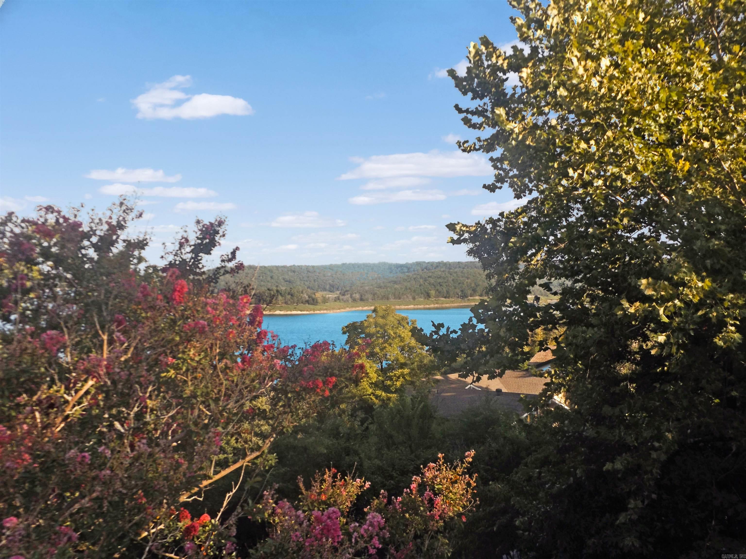 EDGEWOOD BAY - Residential