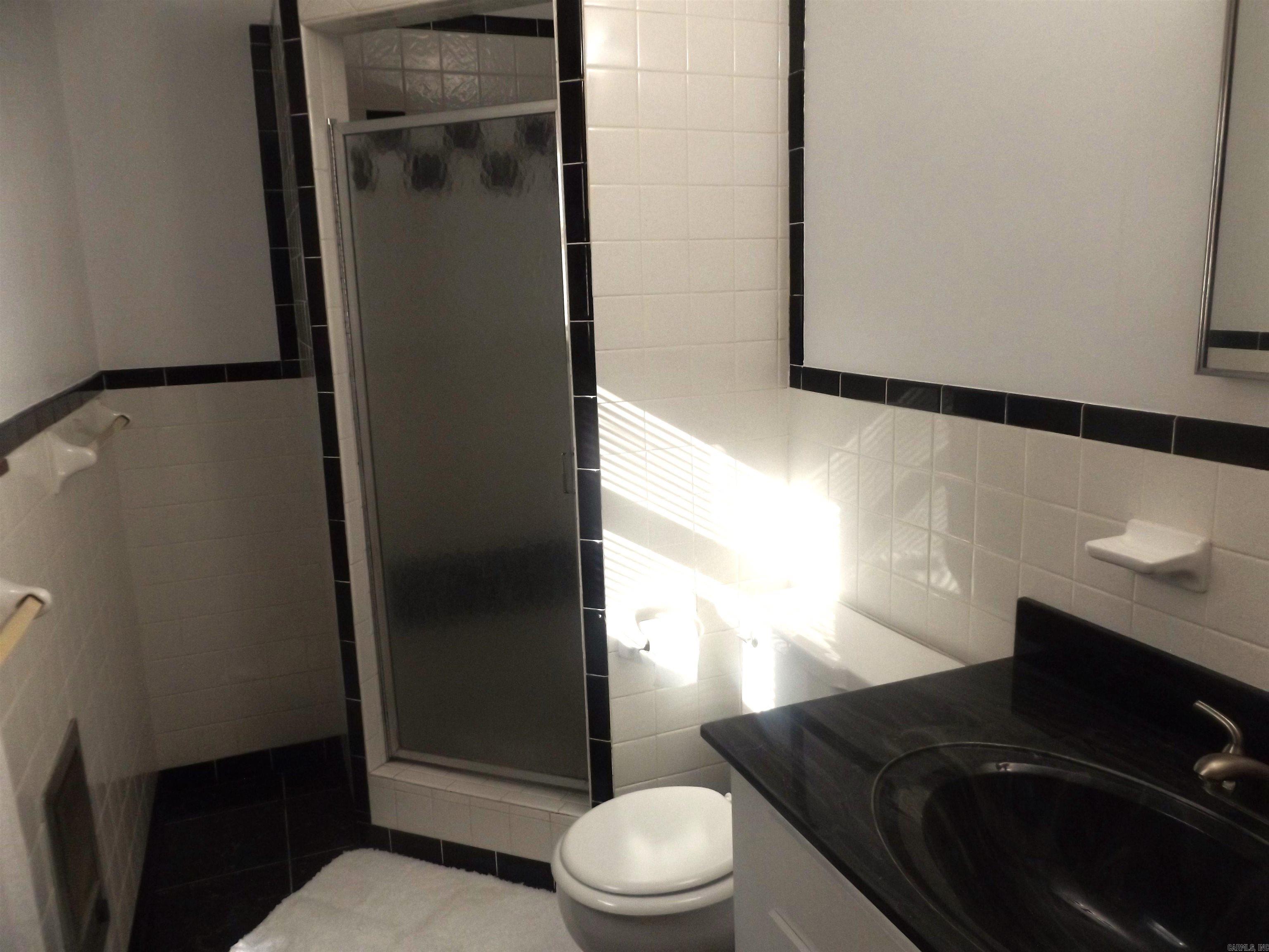 EDGEWOOD BAY - Residential