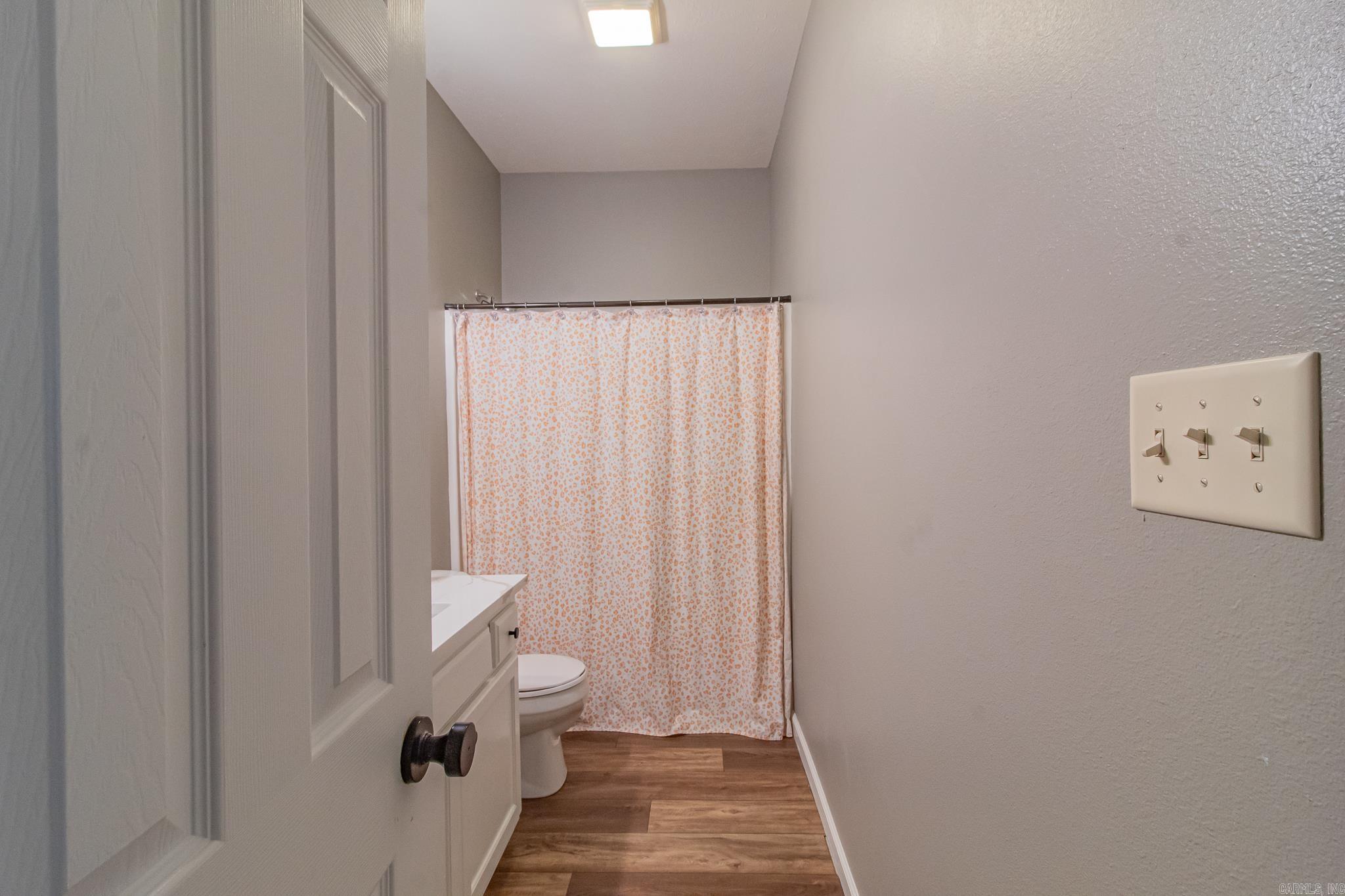 TRAILS END SUB CORRECTION - Residential