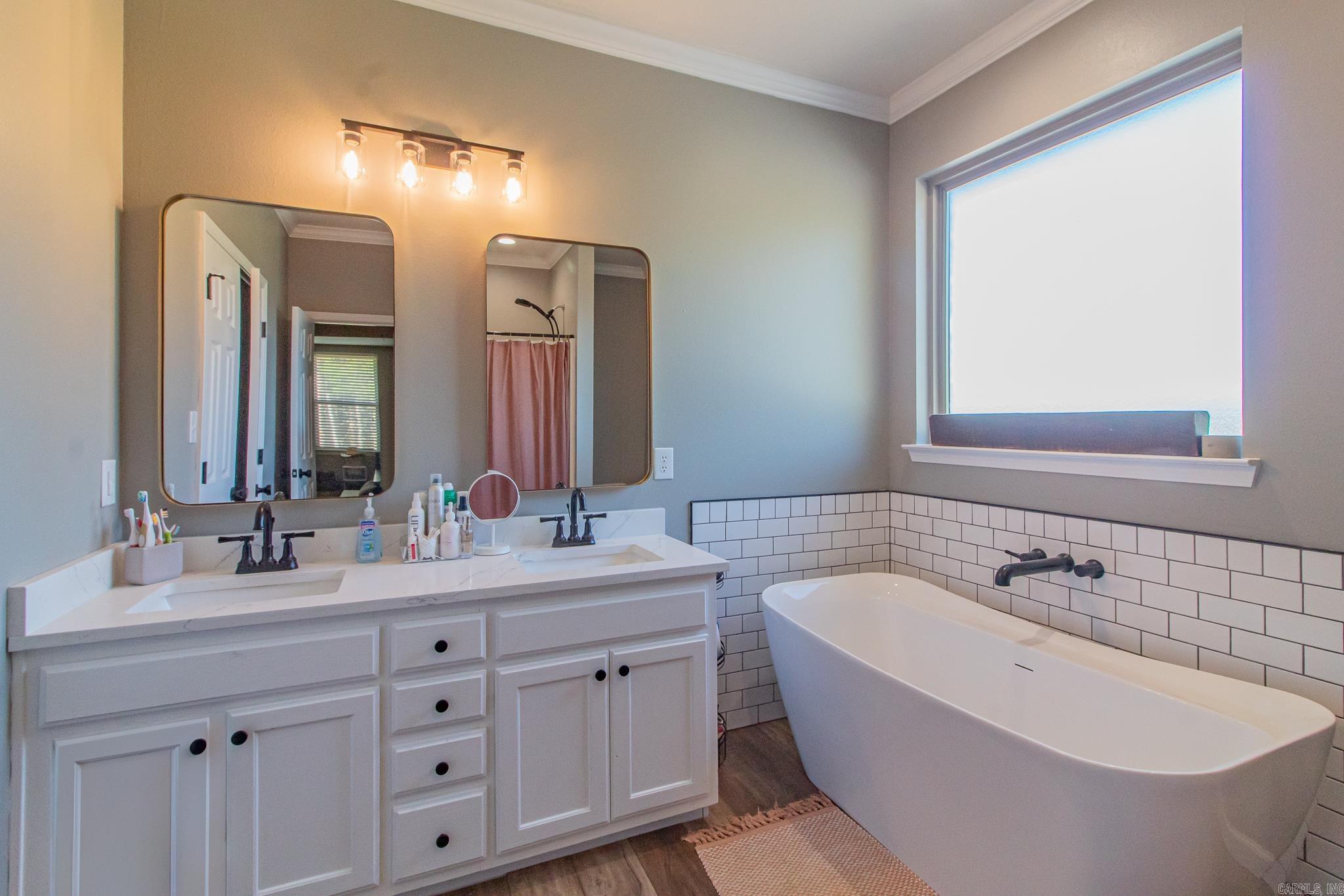 TRAILS END SUB CORRECTION - Residential