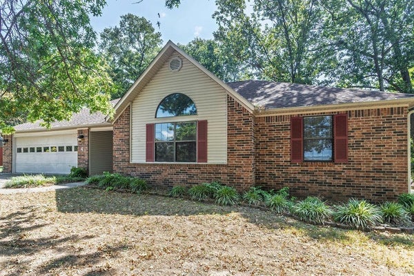 4 OAK MEADOW CV, BATESVILLE, AR 72501 - Image cf87571f0428d006f9e6bc5ac4837bce/3411843032