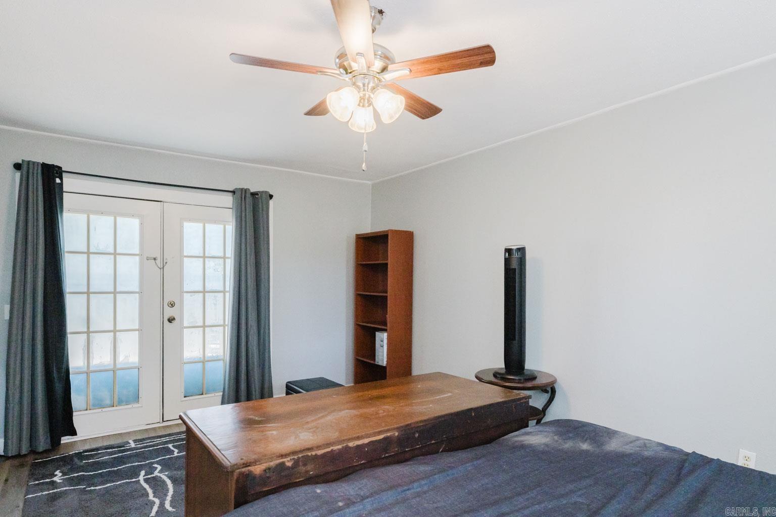 SHANNON HILLS - Residential