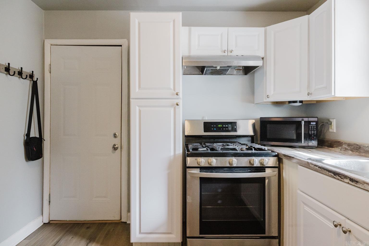 SHANNON HILLS - Residential