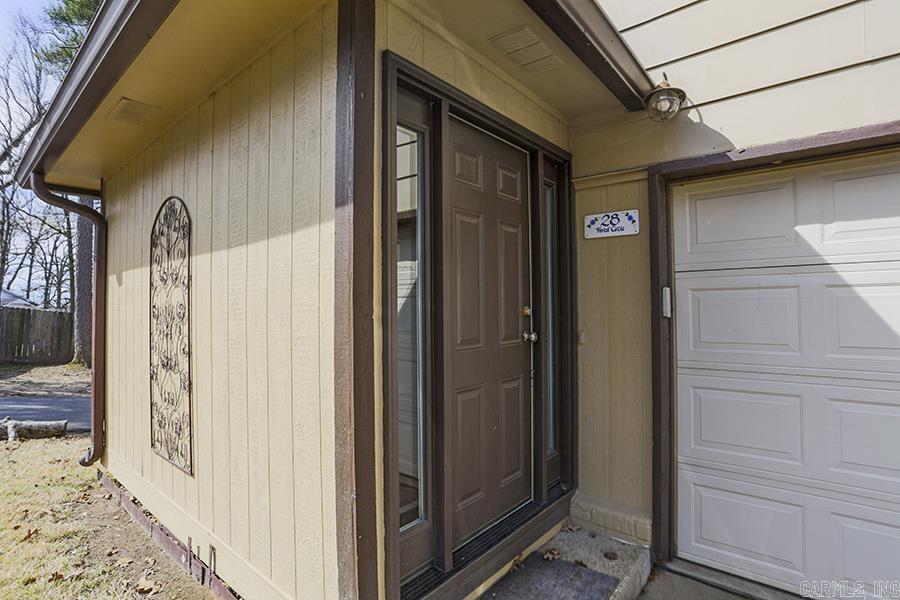 WOODLAND HILLS TO LR - Residential