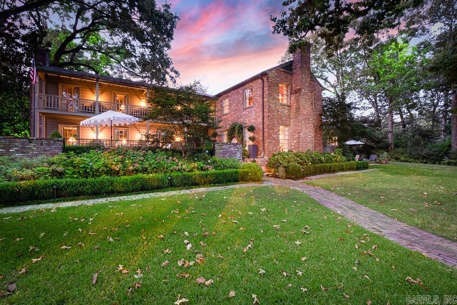 Magnificent Edgehill Estate. Handsome street appeal and beautiful dƩcor'. The ultimate setting for family living and entertaining. Gorgeous entry adjacent formal living that opens to expansive terrace. Inviting family room with fireplace. Elegant formal dining. Large breakfast area that flows into fabulous gourmet kitchen w/ center island. Luxurious spa inspired master suite, 4 large additional bedrms up. Game room on lower level. Extraordinary grounds. 3 car garage with motor-court. Call for addit. info