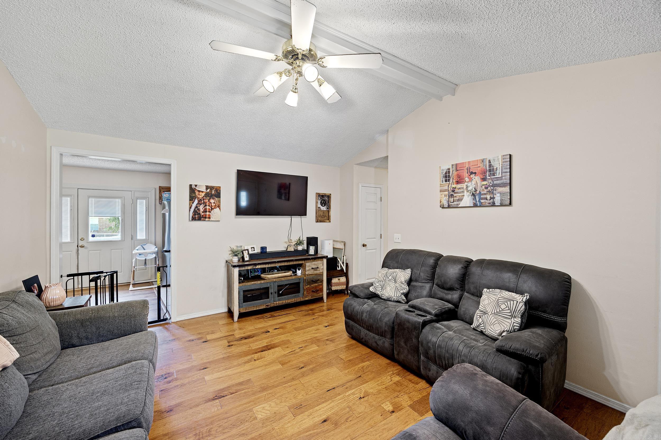 THE MEADOWS - Residential