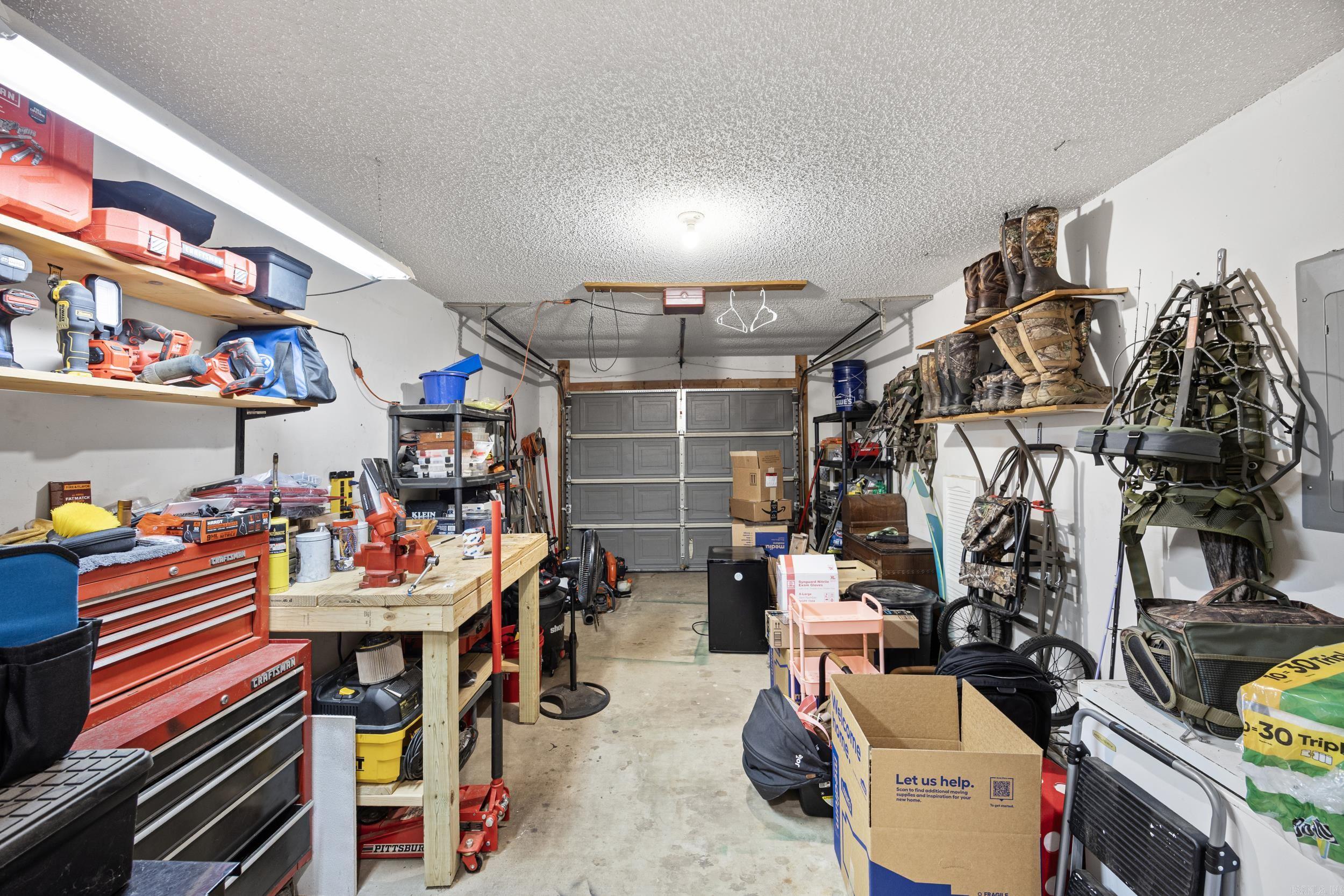 THE MEADOWS - Residential