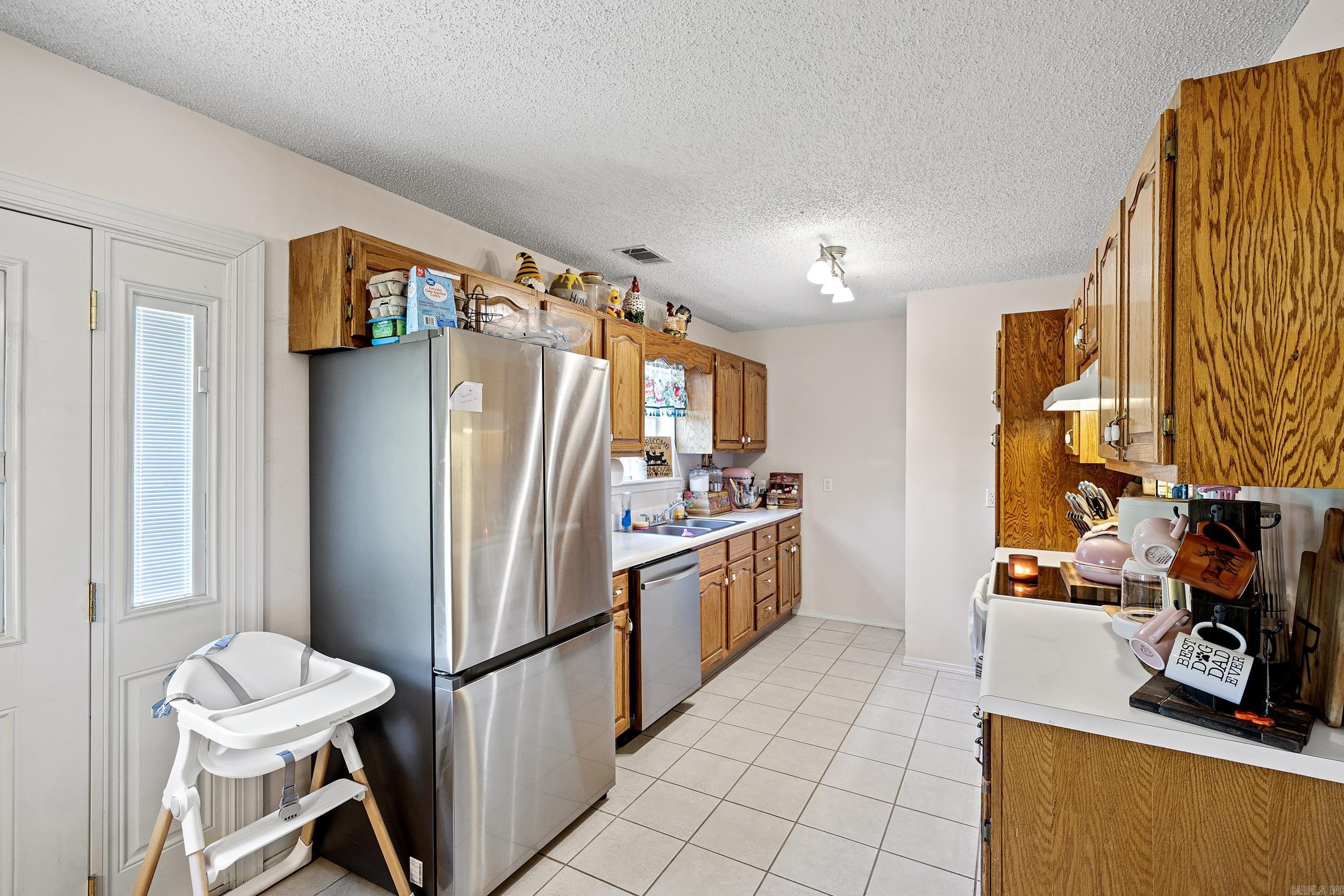 THE MEADOWS - Residential