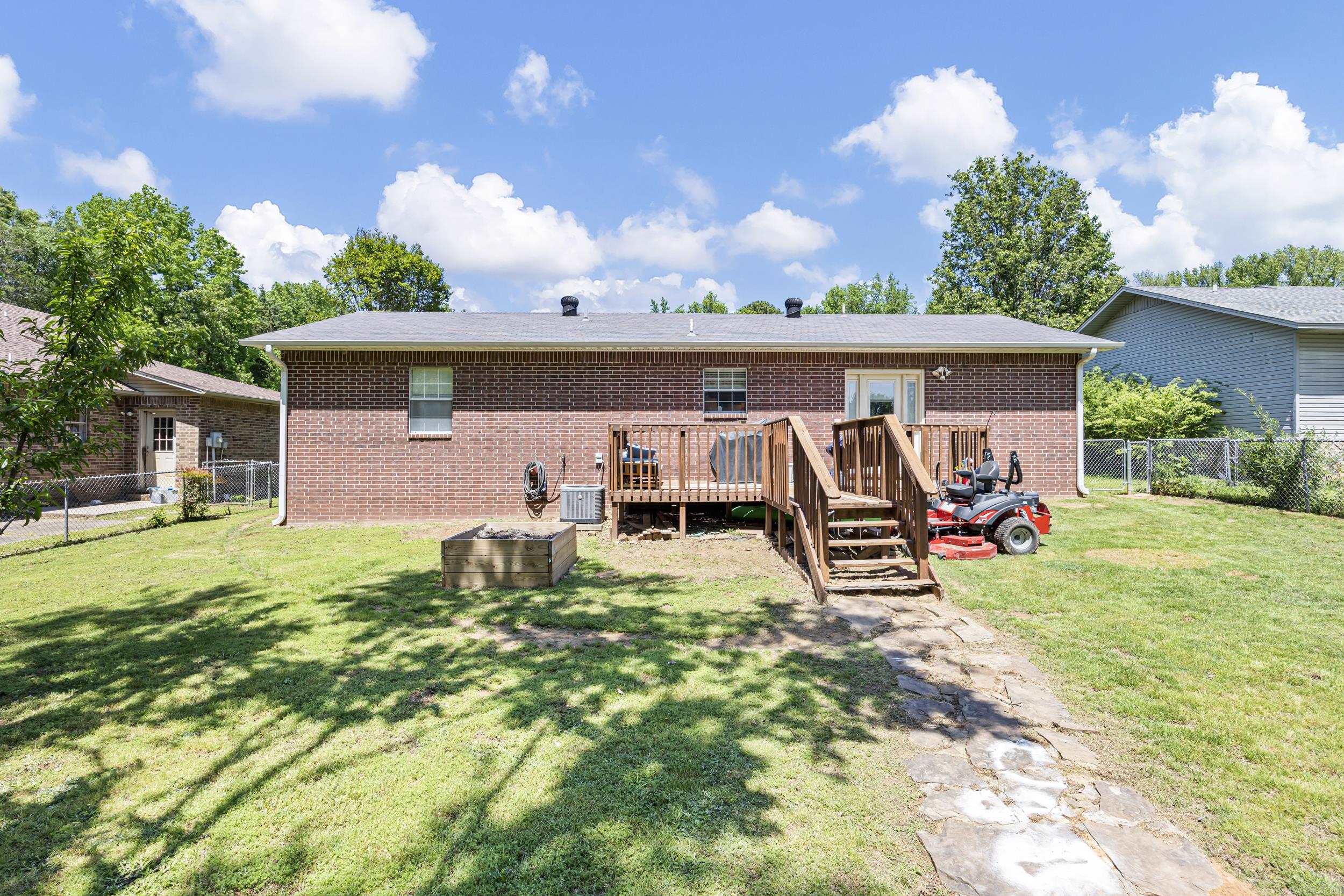 THE MEADOWS - Residential