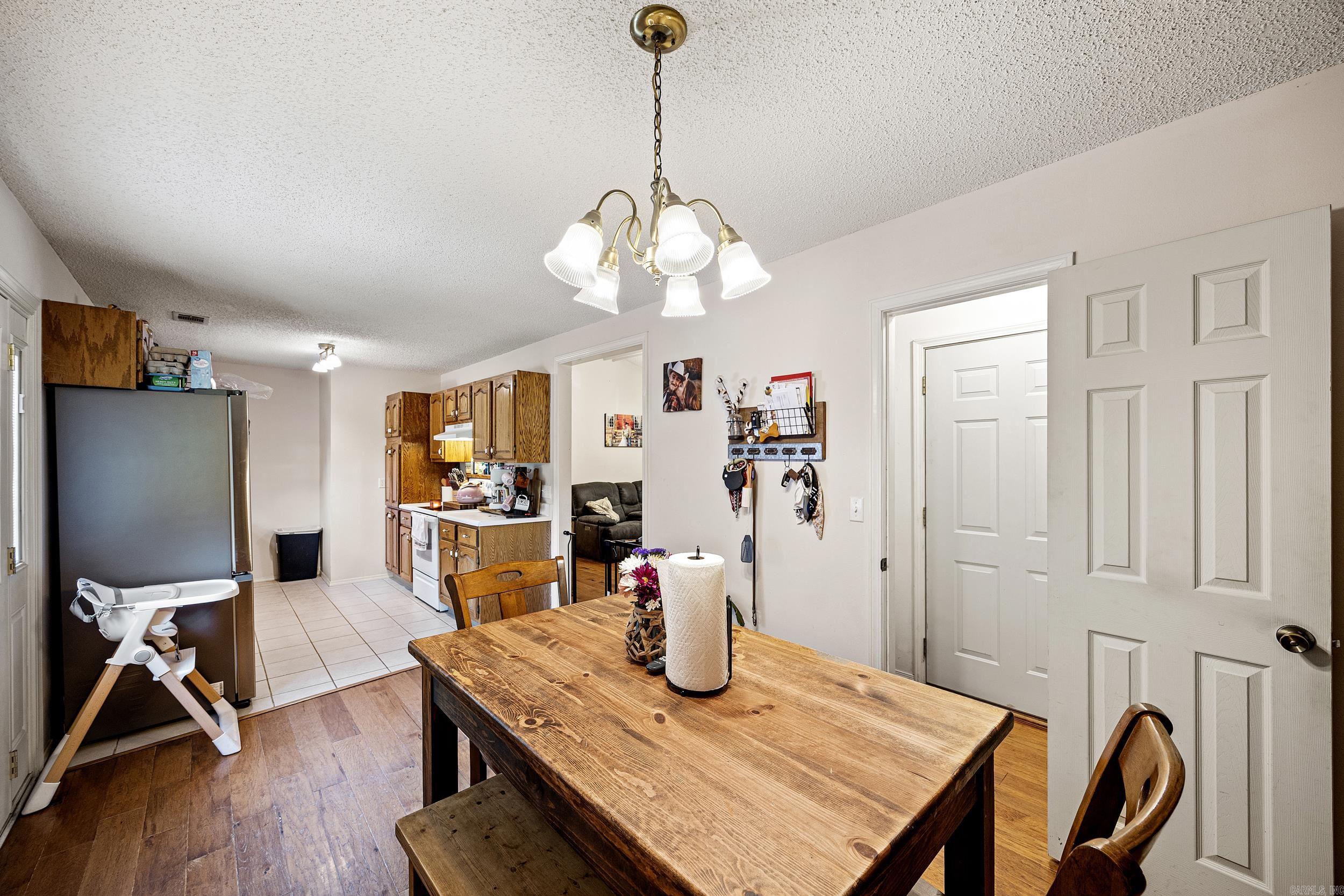 THE MEADOWS - Residential