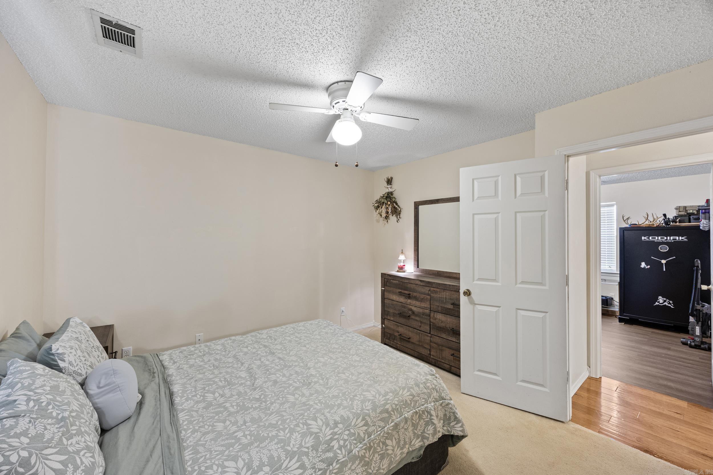 THE MEADOWS - Residential