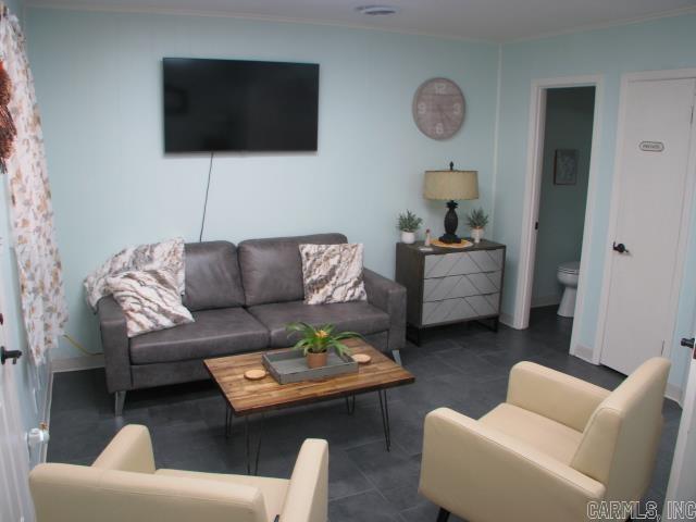 OT Cabot City - Commercial Sale